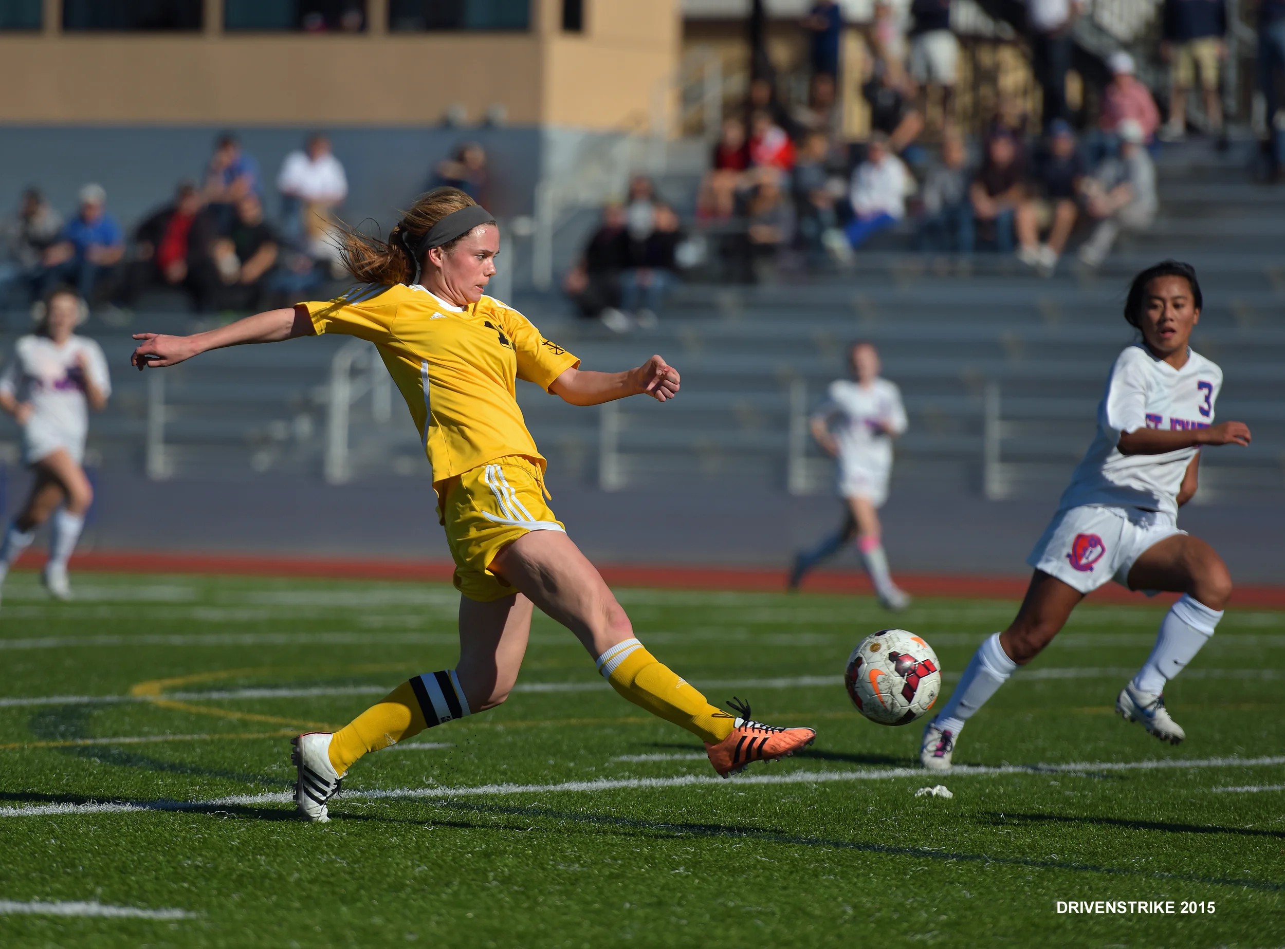 SAINT IGNATIUS VS SAINT FRANCIS WCAL SOCCER 2015 PHOTO NOEL DANSECO_3081 copy.jpg