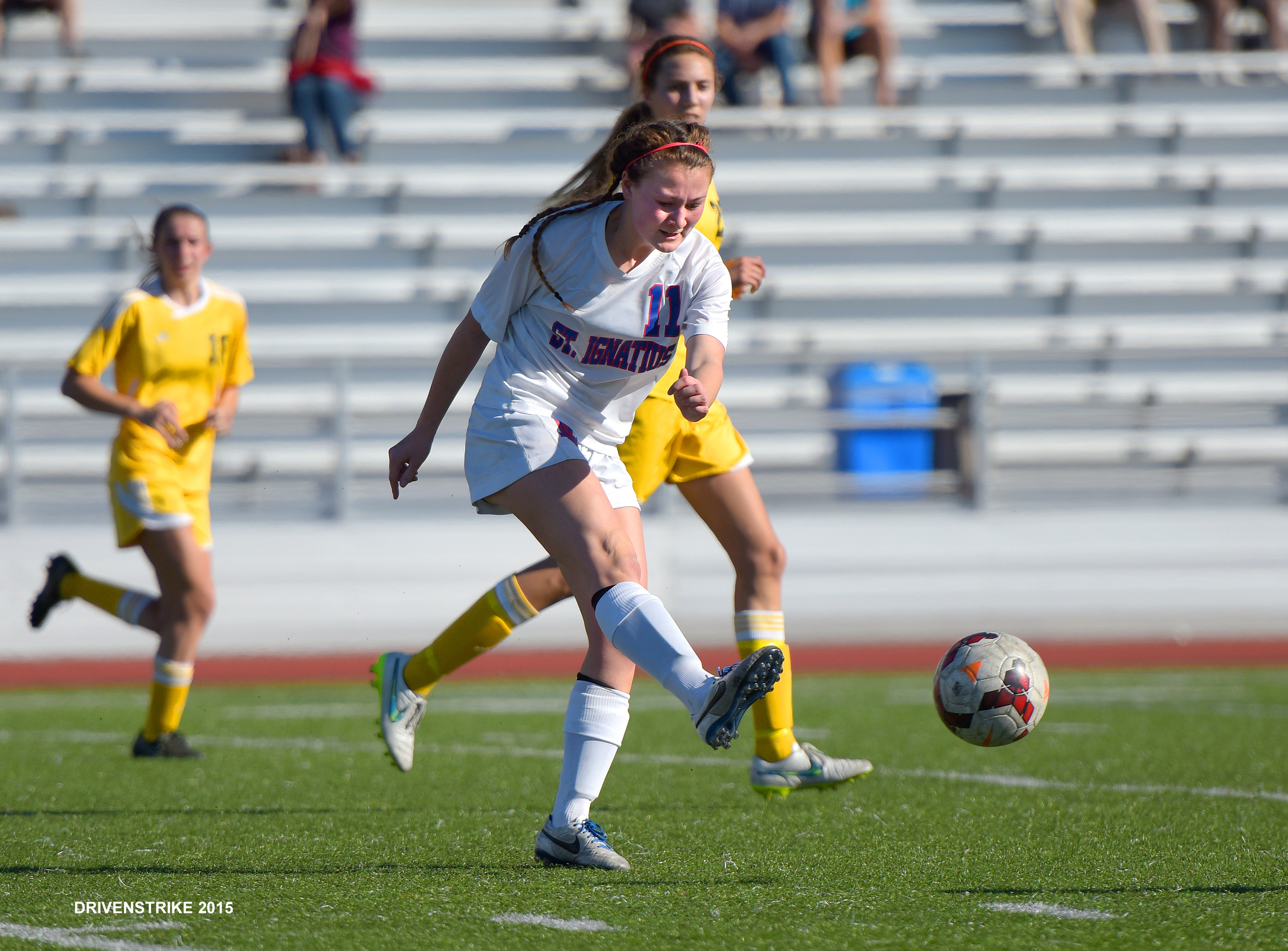 SAINT IGNATIUS VS SAINT FRANCIS WCAL SOCCER 2015 PHOTO NOEL DANSECO_3465 copy.jpg