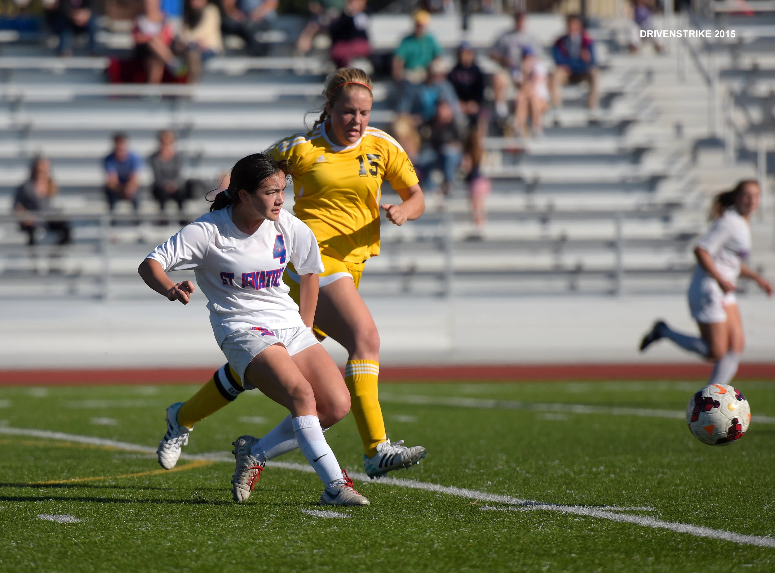 SAINT IGNATIUS VS SAINT FRANCIS WCAL SOCCER 2015 PHOTO NOEL DANSECO_3593 copy.jpg