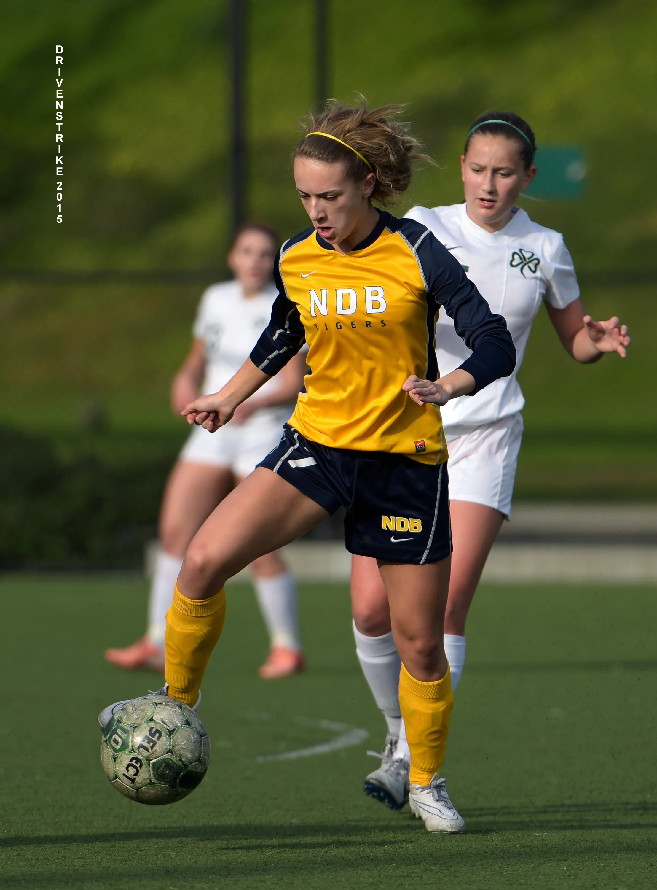 SACRED HEART CATHEDRAL VS NOTRE DAME WCAL SOCCER 2015 PHOTO NOEL DANSECO_4071 copy.jpg
