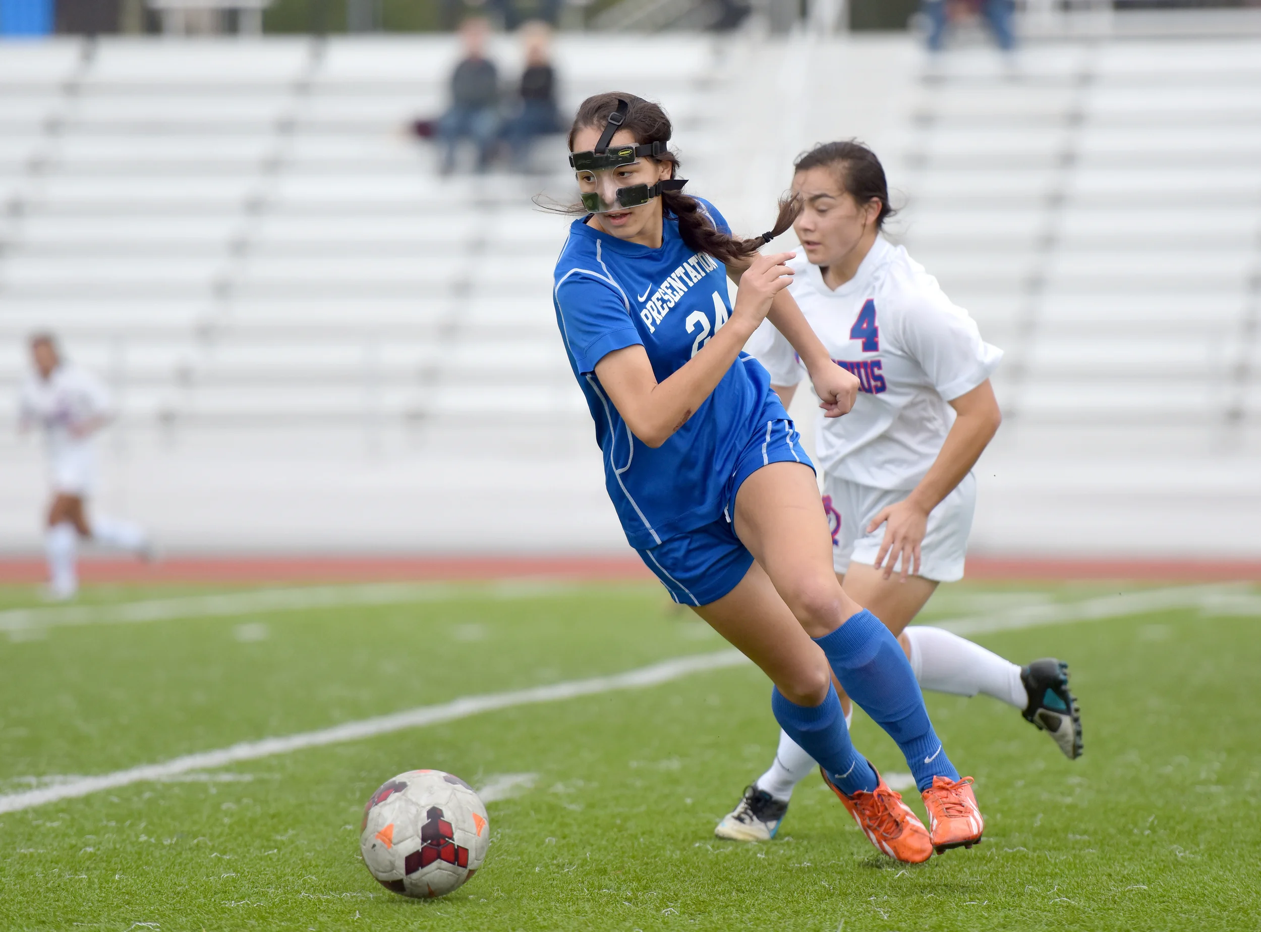 SAINT IGNATIUS VS PRESENTATION WCAL SOCCER 2015 PHOTO NOEL DANSECO_4731.jpg