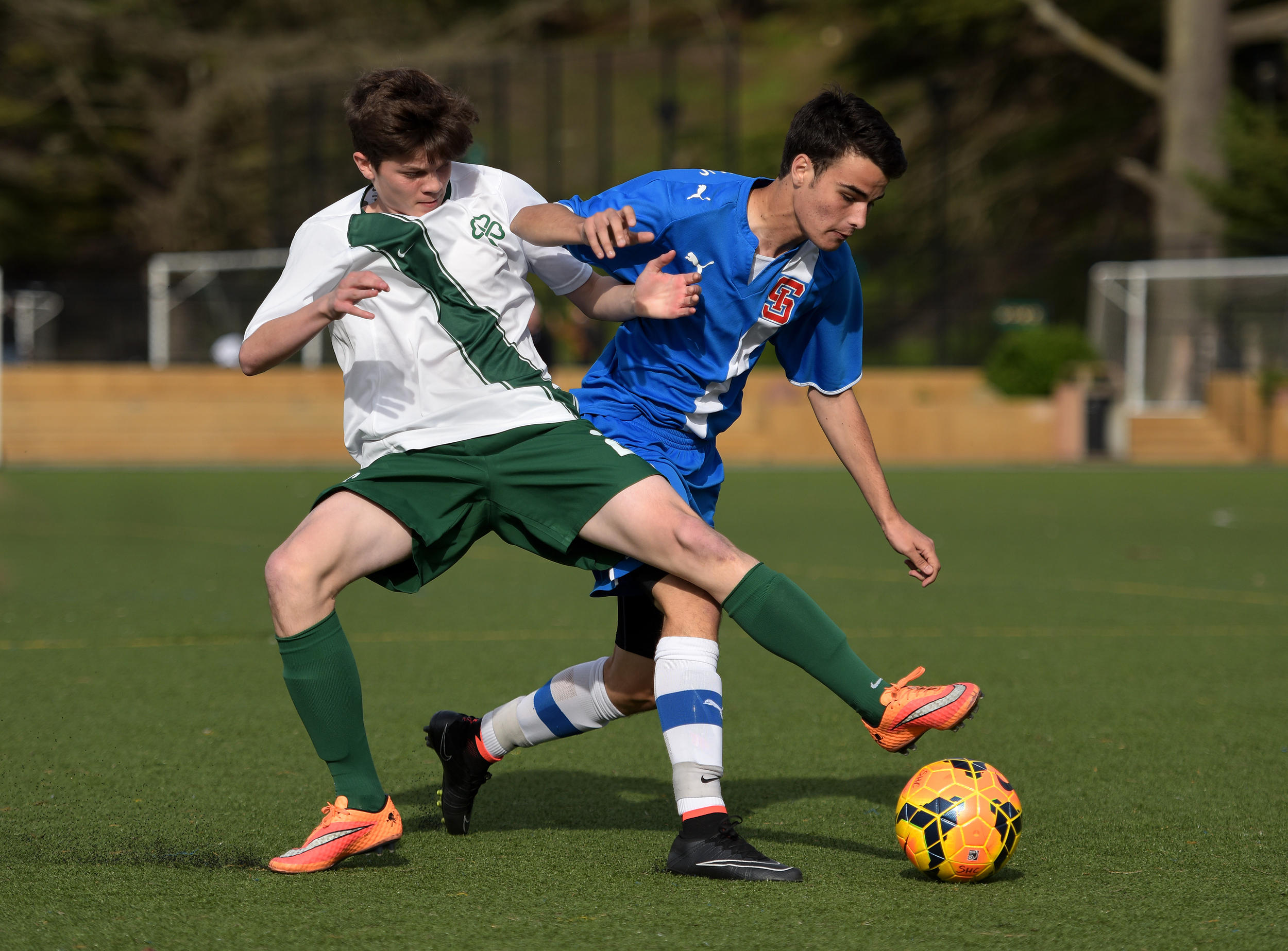 SACRED HEART CATHEDRAL  vs SAINT IGNATIUS  WCAL SOCCER 2015 photo NOEL DANSECO_6427.jpg