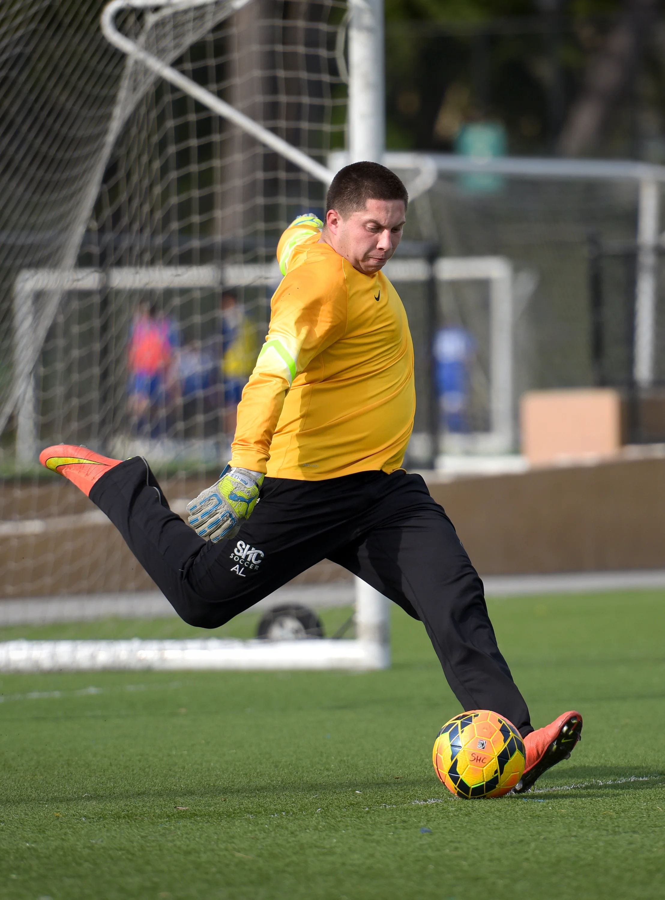 SACRED HEART CATHEDRAL  vs SAINT IGNATIUS  WCAL SOCCER 2015 photo NOEL DANSECO_6467.jpg