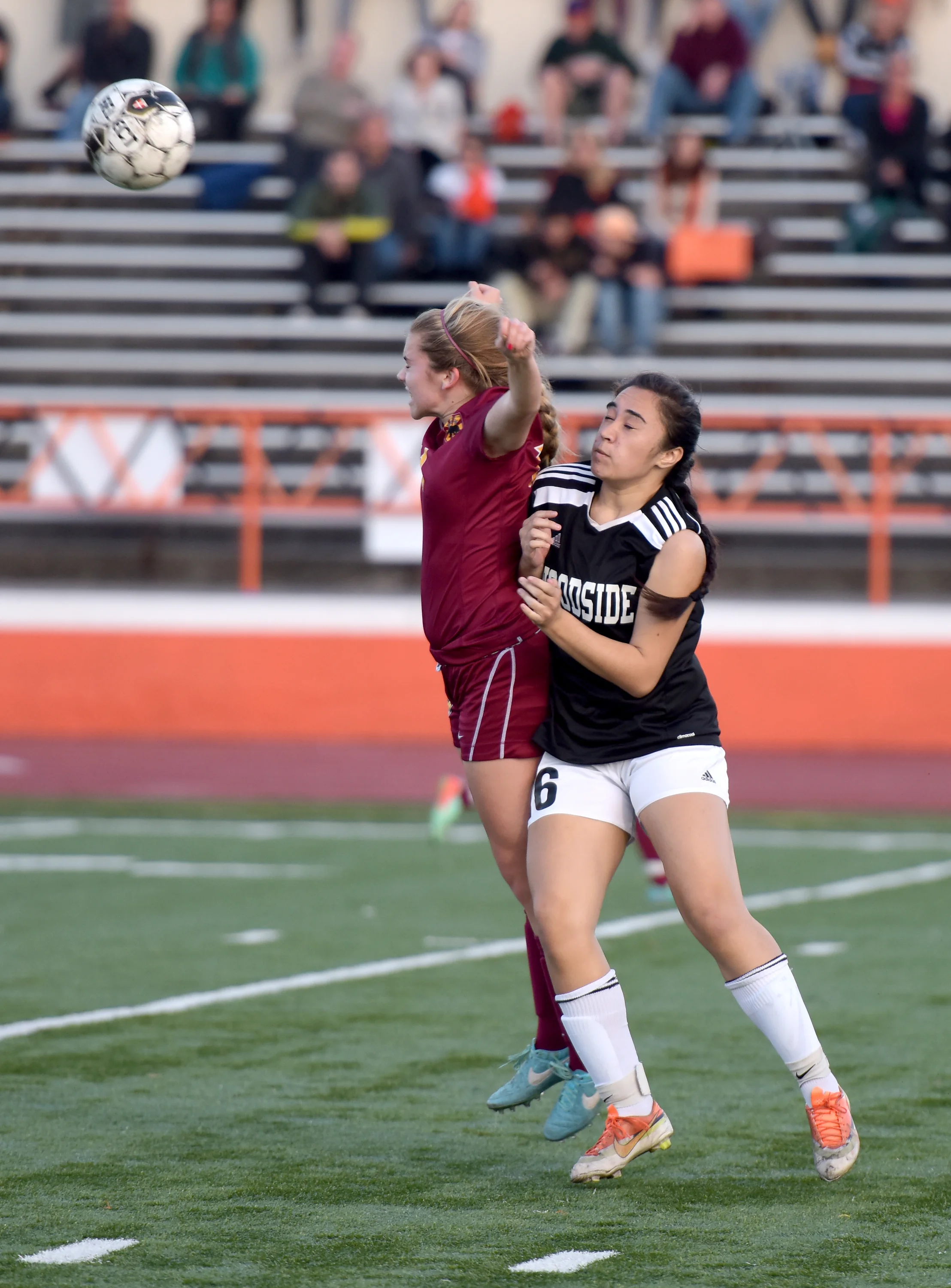 WOODSIDE VS MENLO ATHERTON PAL BAY SOCCER Photo Noel Danseco_9650.jpg