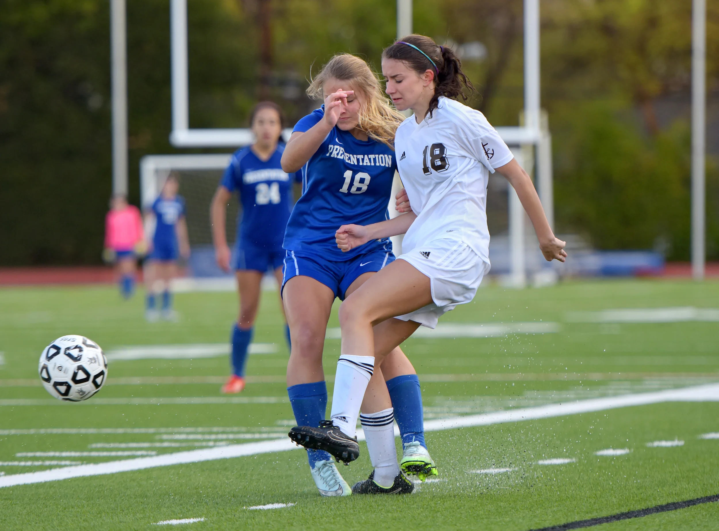 SAINT FRANCIS VS PRESENTATION CCS GIRLS SOCCER PLAYOFFS 2015 Photo by Noel Danseco_1389.jpg