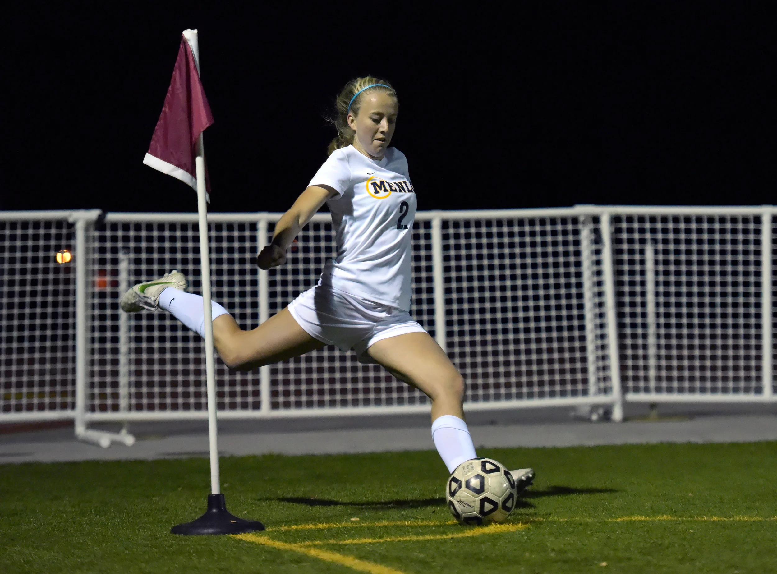 MENLO VS SACRED HEART CATHEDRAL CCS DIV 3 SOCCER PLAYOFFS 2015 Photo Noel Danseco_3511.jpg