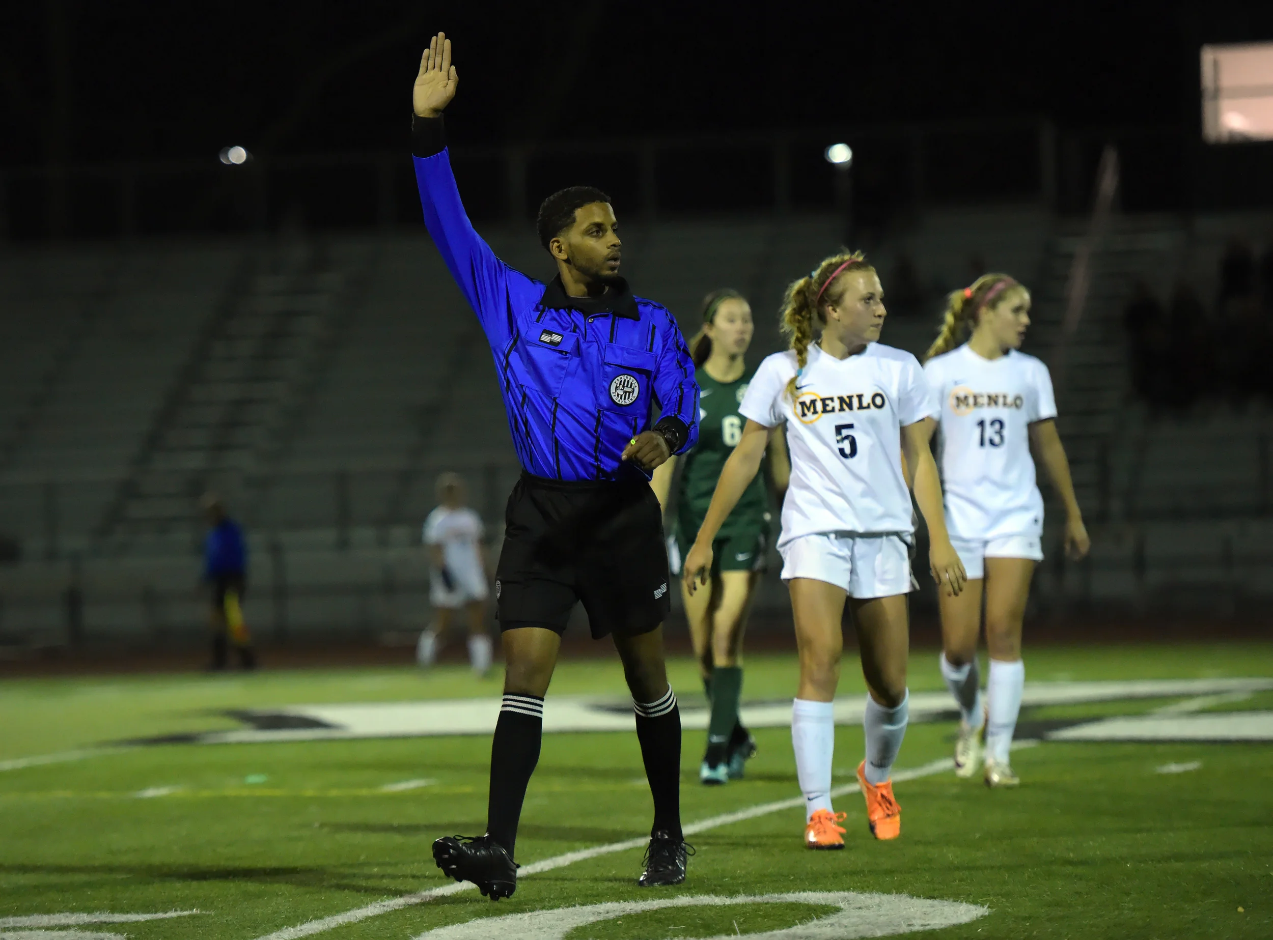 MENLO VS SACRED HEART CATHEDRAL CCS DIV 3 SOCCER PLAYOFFS 2015 Photo Noel Danseco_3625.jpg