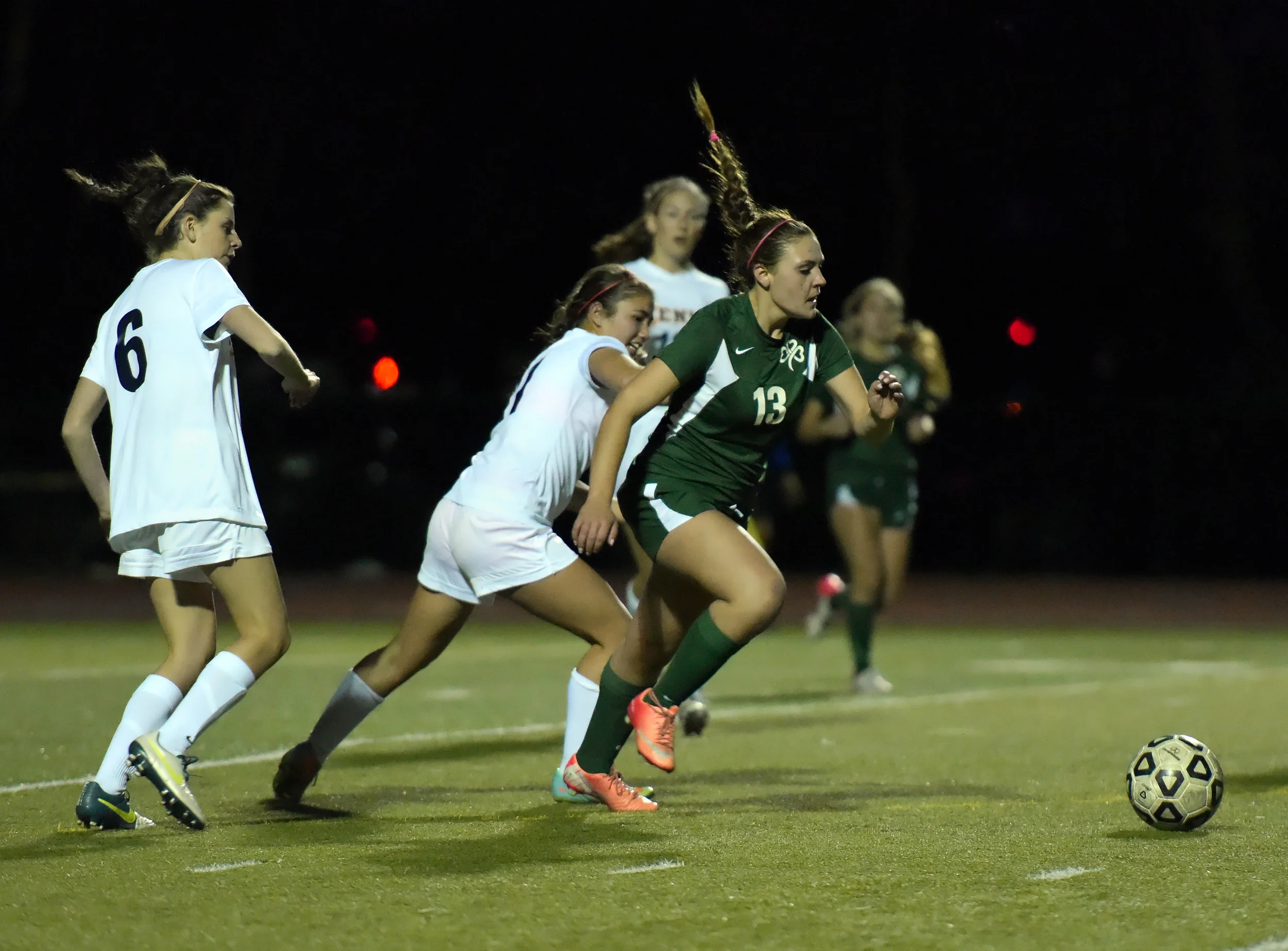 MENLO VS SACRED HEART CATHEDRAL CCS DIV 3 SOCCER PLAYOFFS 2015 Photo Noel Danseco_3751.jpg