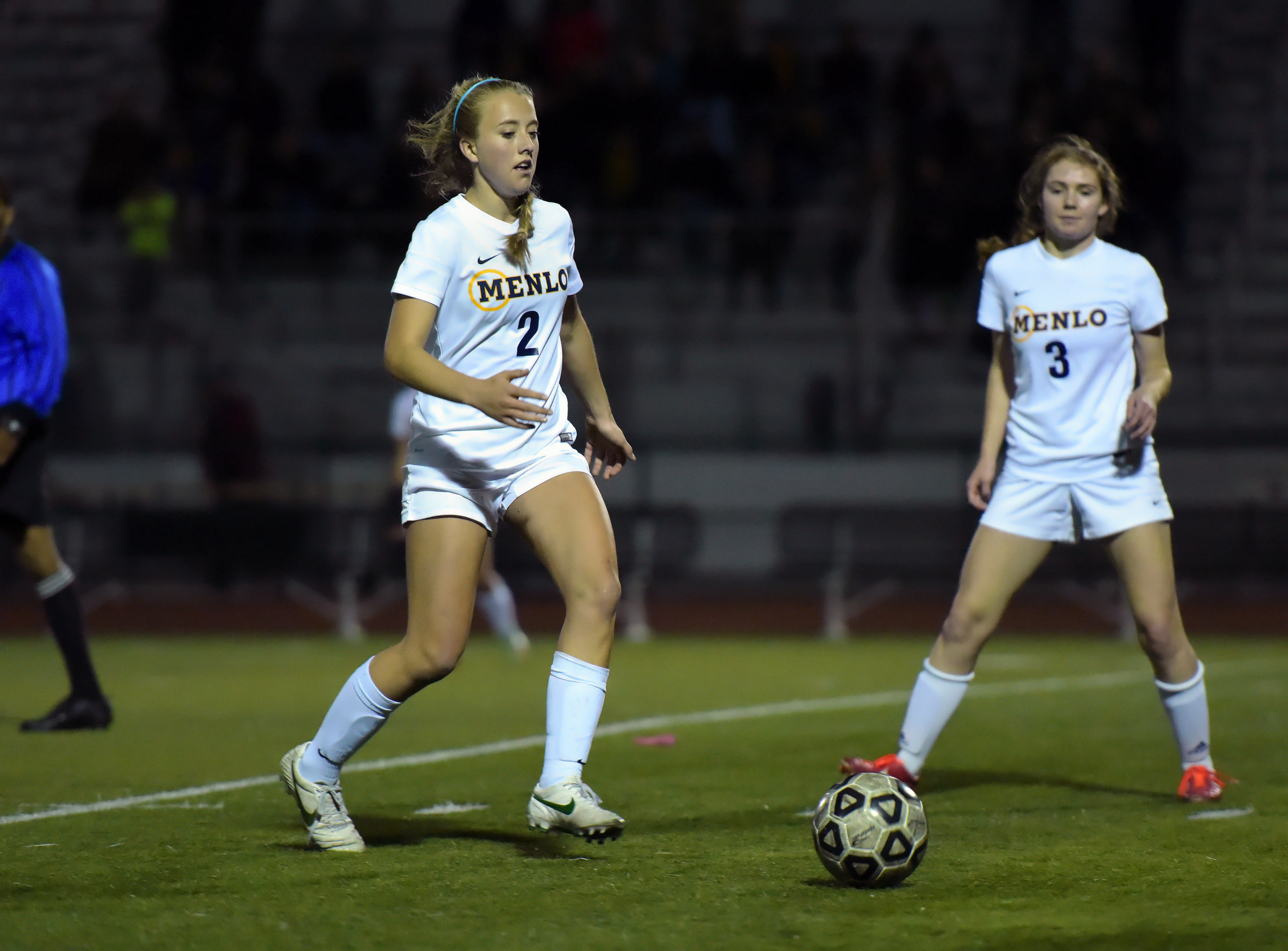 MENLO VS SACRED HEART CATHEDRAL CCS DIV 3 SOCCER PLAYOFFS 2015 Photo Noel Danseco_4045.jpg