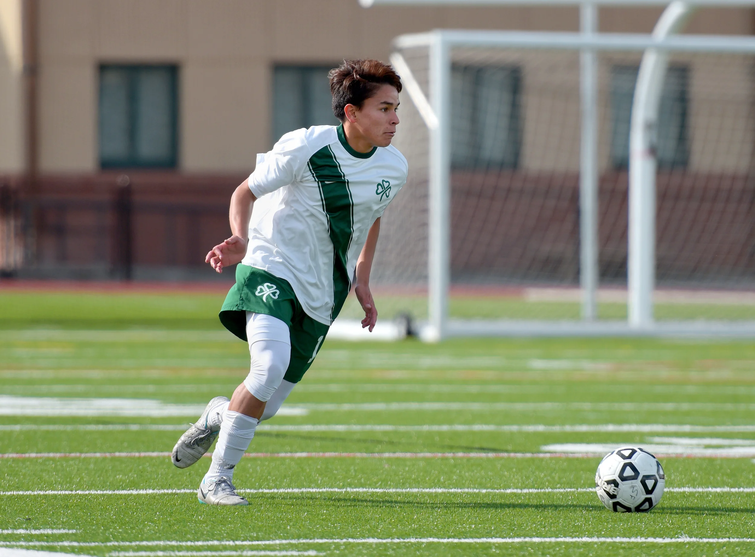 SACRED HEART CATHEDRAL VS THE KING'S ACADEMY CCS SOCCER 2015 photo Noel Danseco_2199.jpg