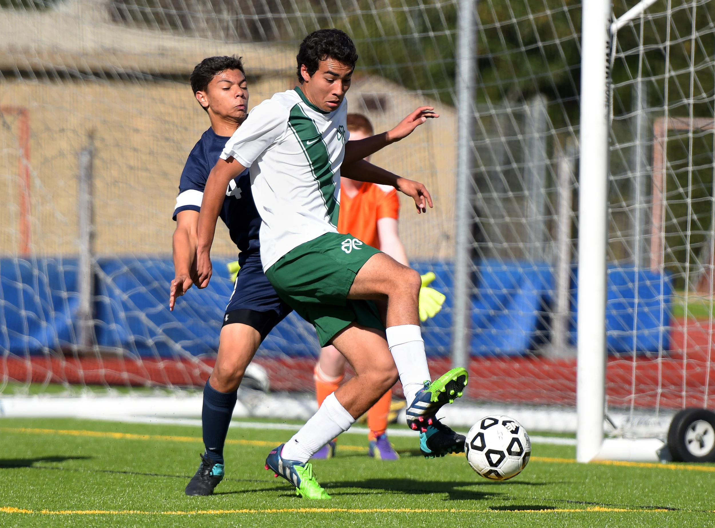 SACRED HEART CATHEDRAL VS THE KING'S ACADEMY CCS SOCCER 2015 photo Noel Danseco_2338.jpg
