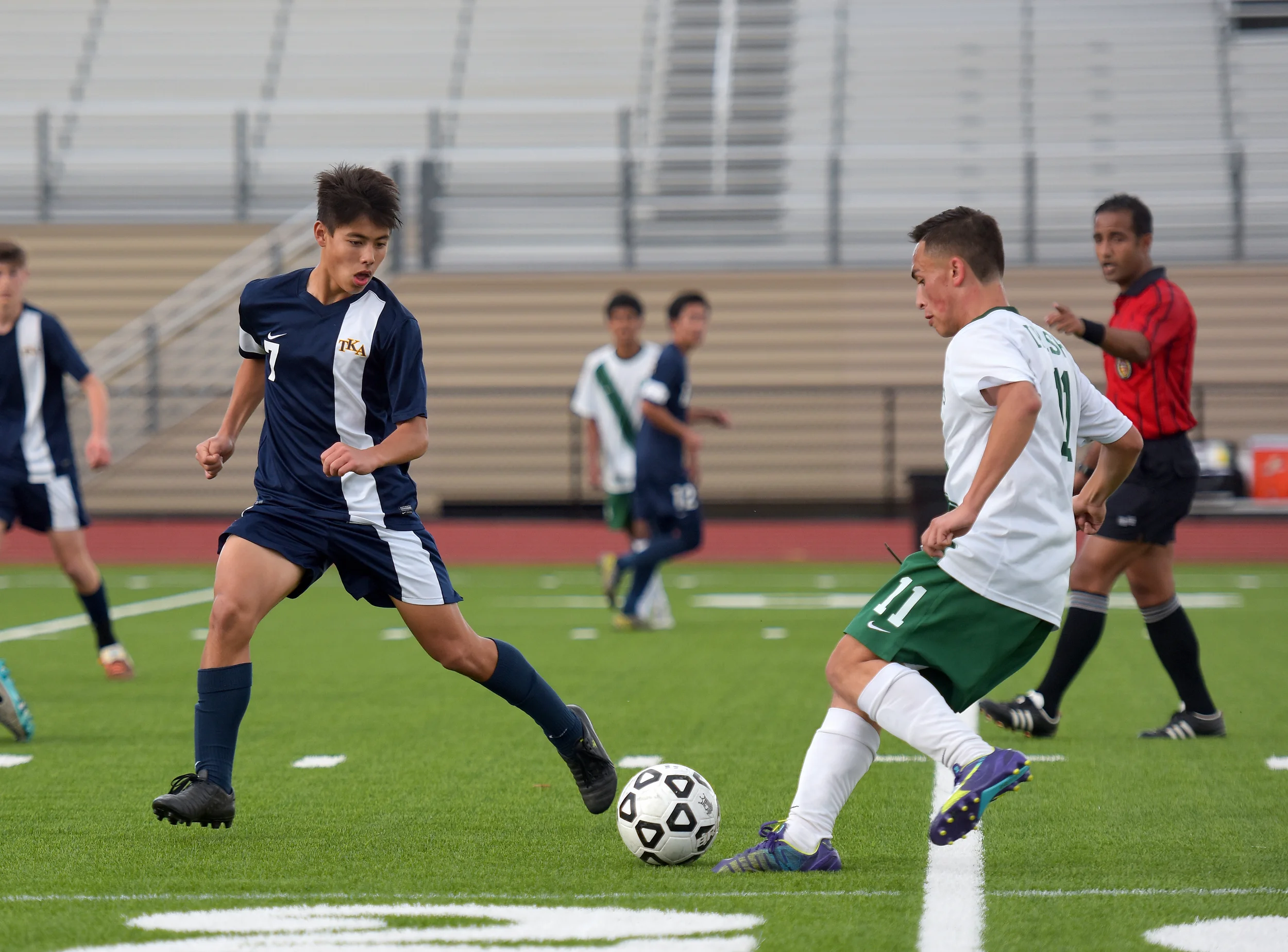 SACRED HEART CATHEDRAL VS THE KING'S ACADEMY CCS SOCCER 2015 photo Noel Danseco_2576.jpg