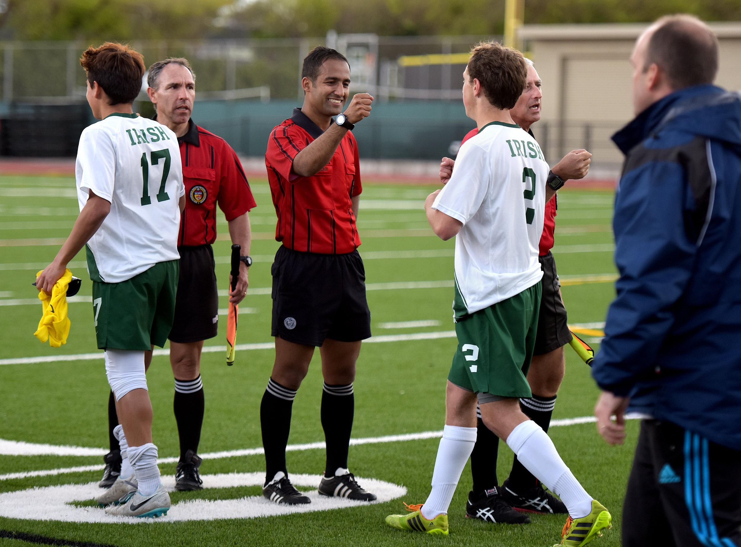 SACRED HEART CATHEDRAL VS THE KING'S ACADEMY CCS SOCCER 2015 photo Noel Danseco_2658.jpg
