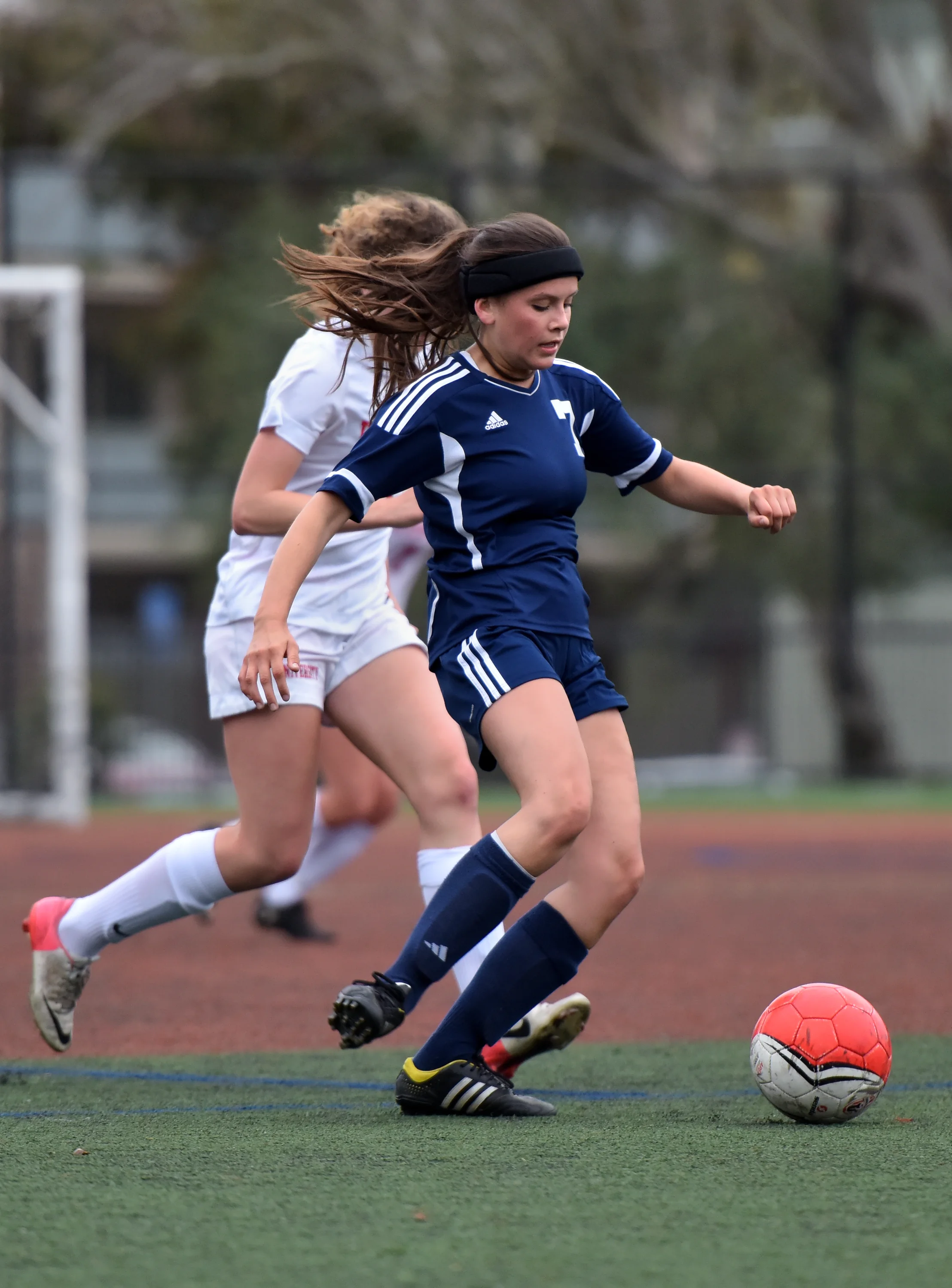 UNIVERSITY VS COLLEGE PREP NCS SOCCER SPRING 2015 Photo Noel Danseco_5673.jpg