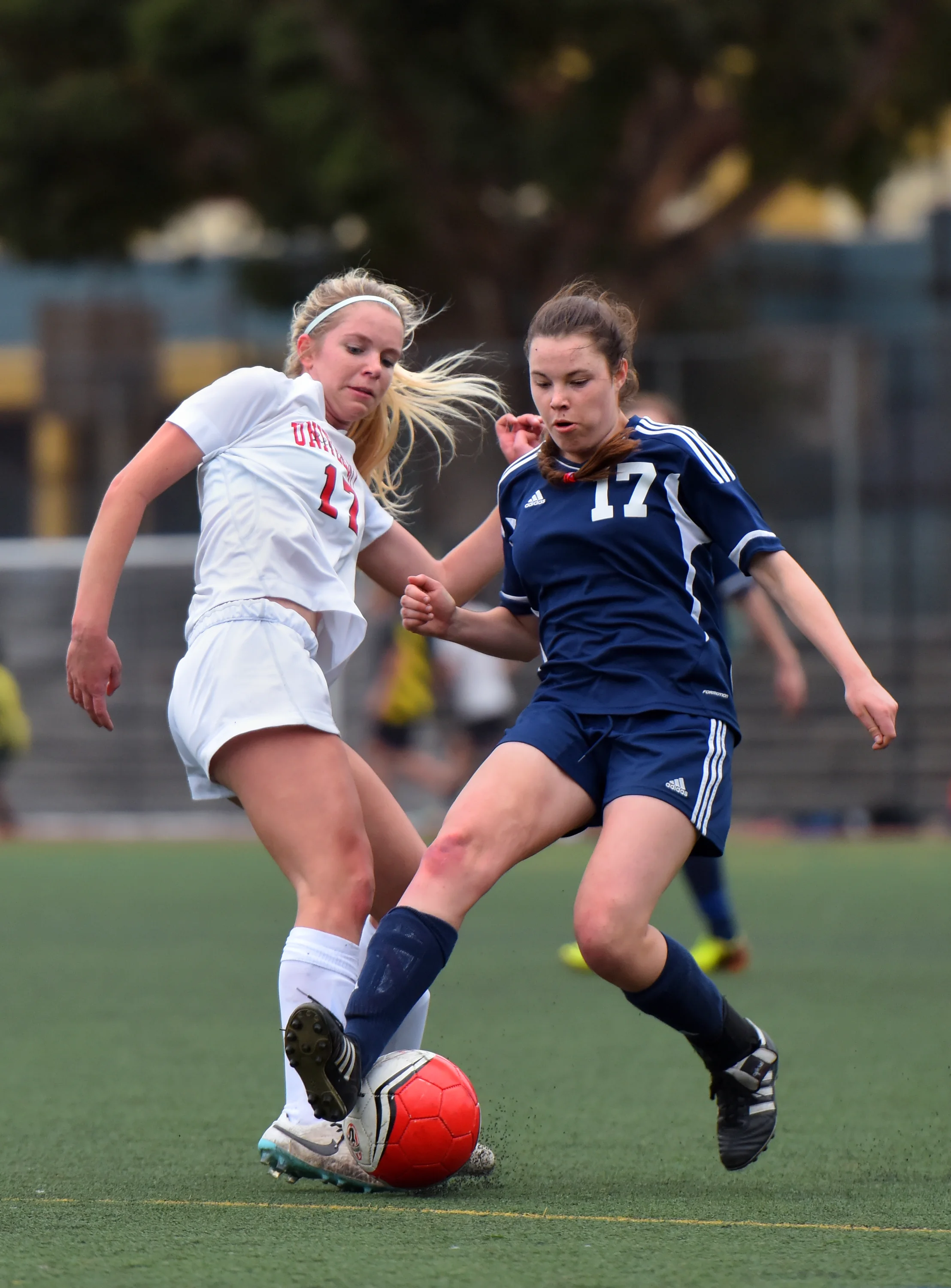 UNIVERSITY VS COLLEGE PREP NCS SOCCER SPRING 2015 Photo Noel Danseco_5694.jpg