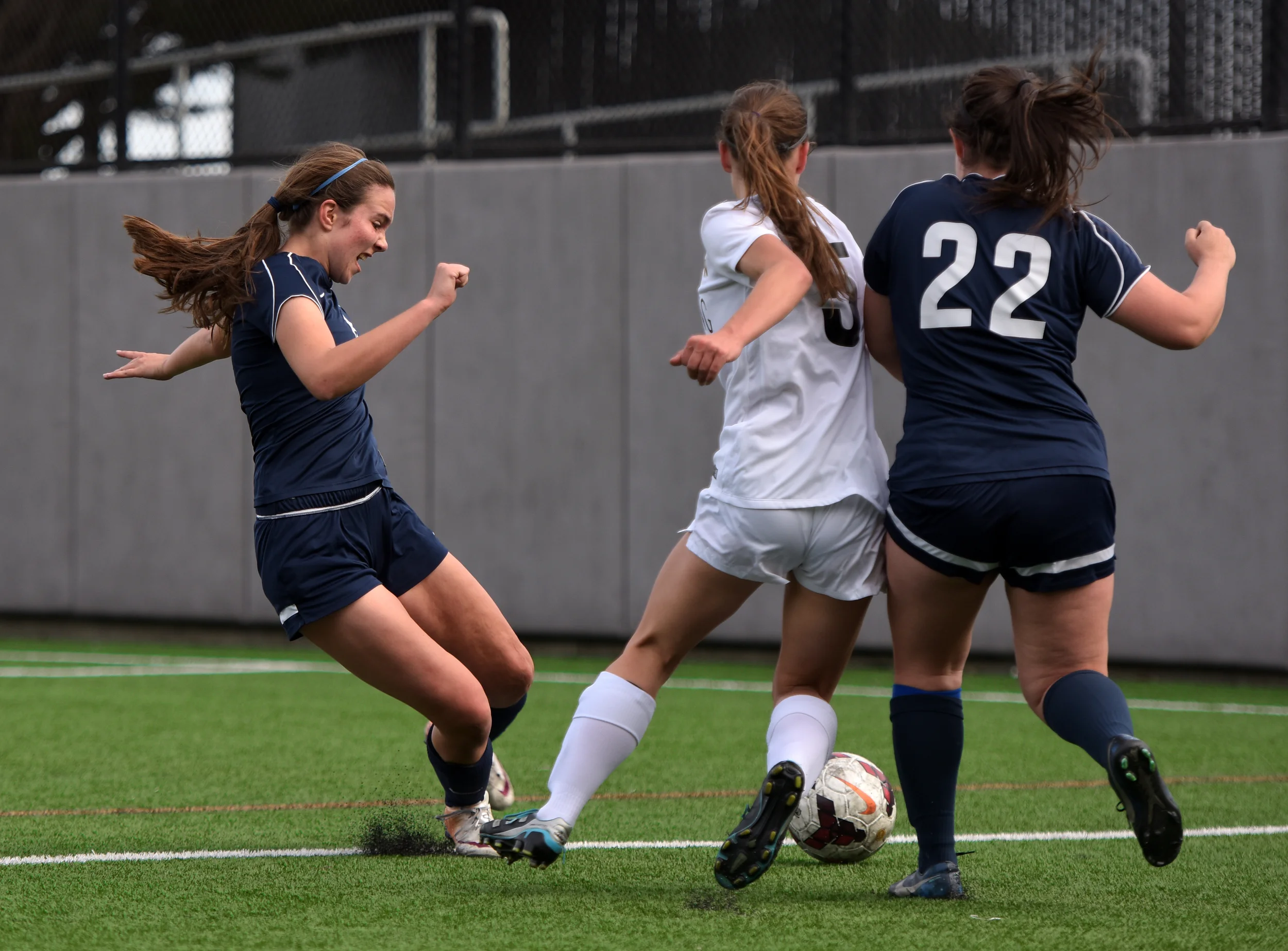 LICK WILMERDING VS URBAN SF GIRLS SOCCER BCL WEST 2015 Photo Noel Danseco_7100.jpg