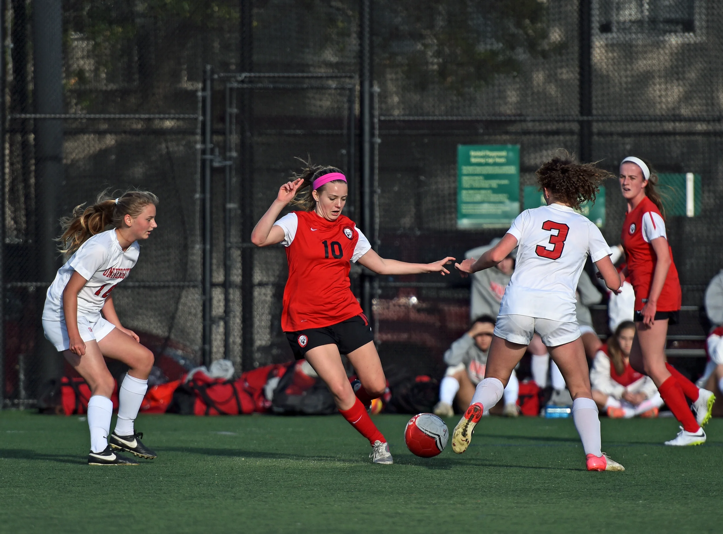 SF UNIVERSITY VS MARIN ACADEMY BCL WEST SOCCER 2015 Photo Noel Danseco_8560.jpg