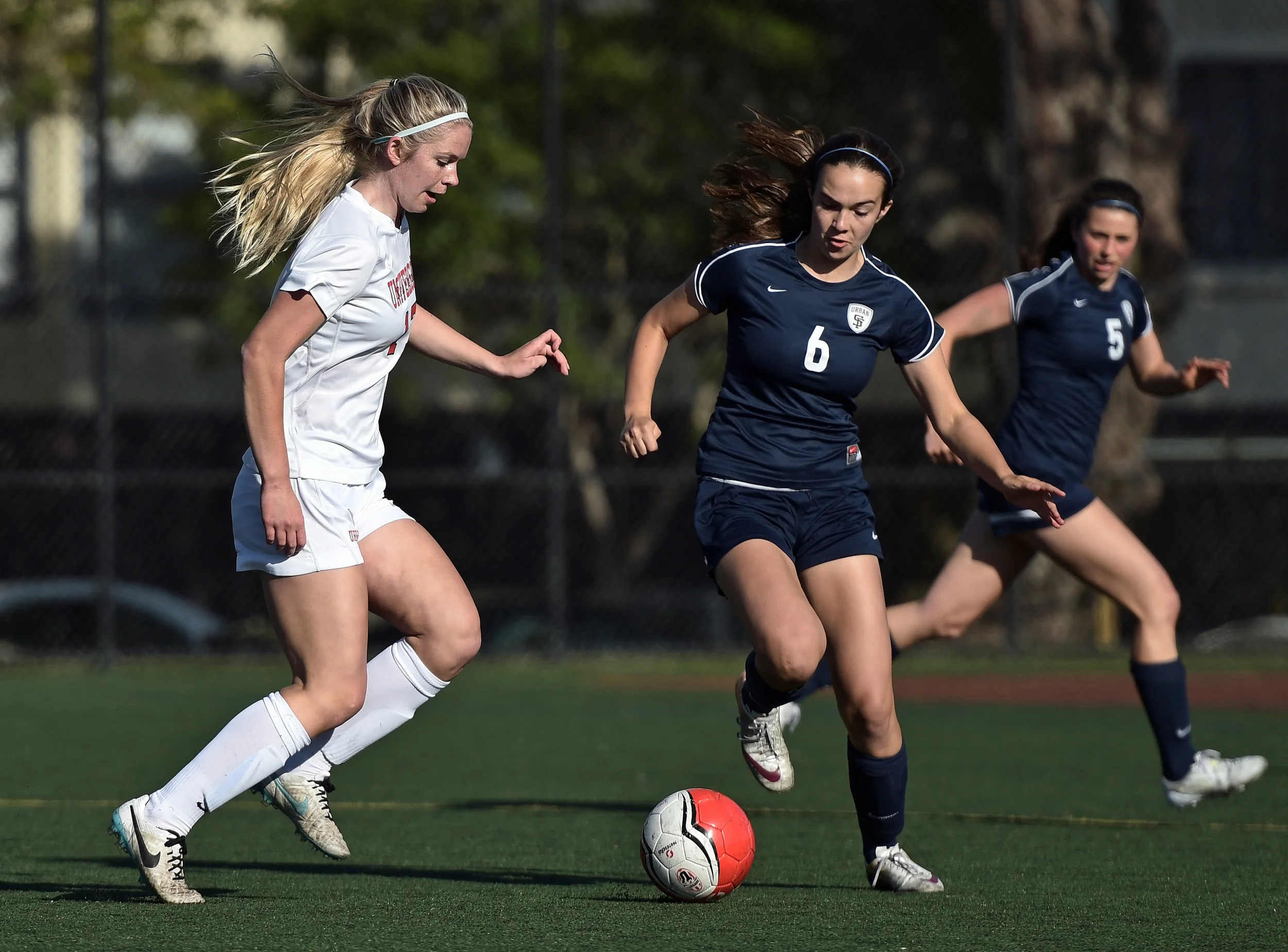 UNIVERSITY VS URBAN BCL WEST GIRLS SOCCER Photo Noel Danseco_2985.jpg