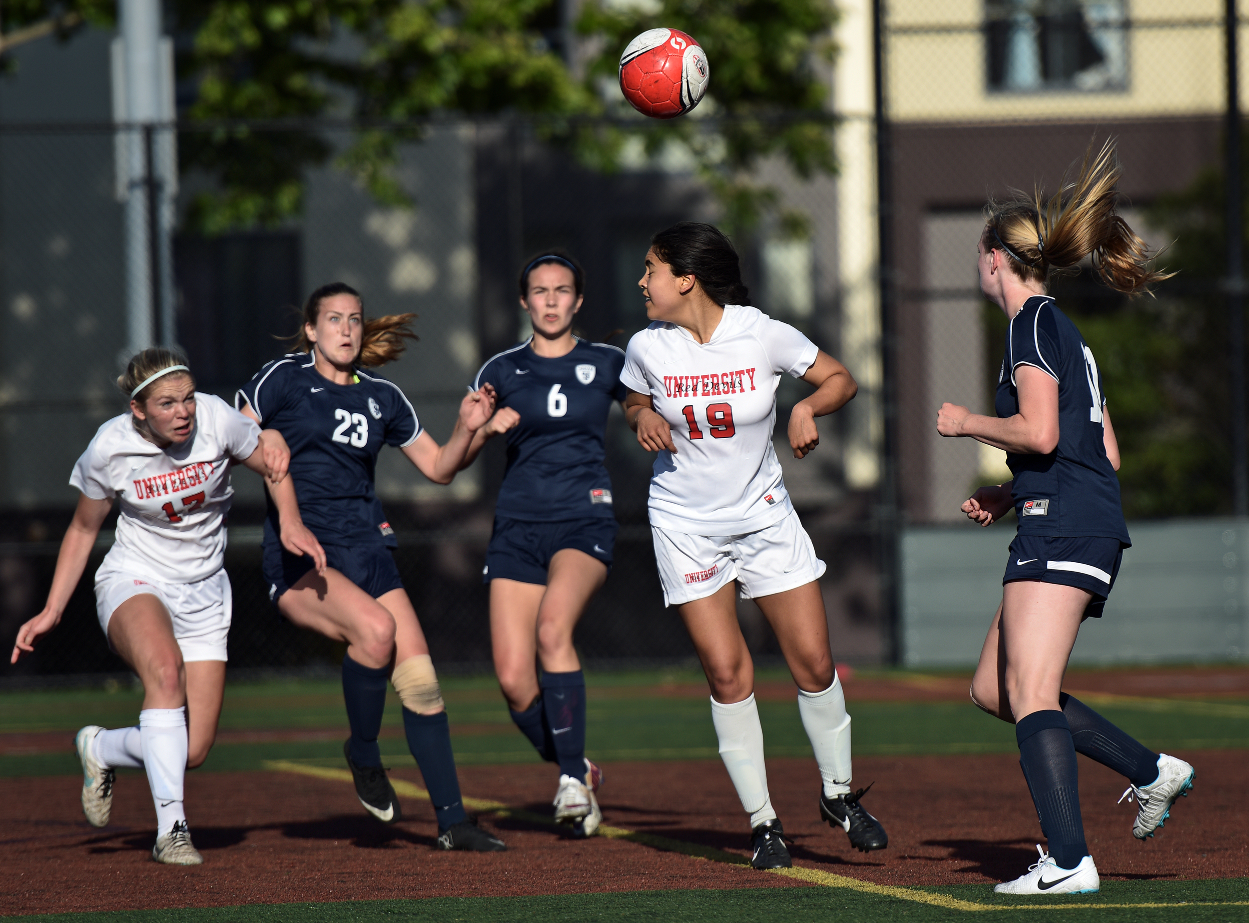 UNIVERSITY VS URBAN BCL WEST GIRLS SOCCER Photo Noel Danseco_3212.jpg