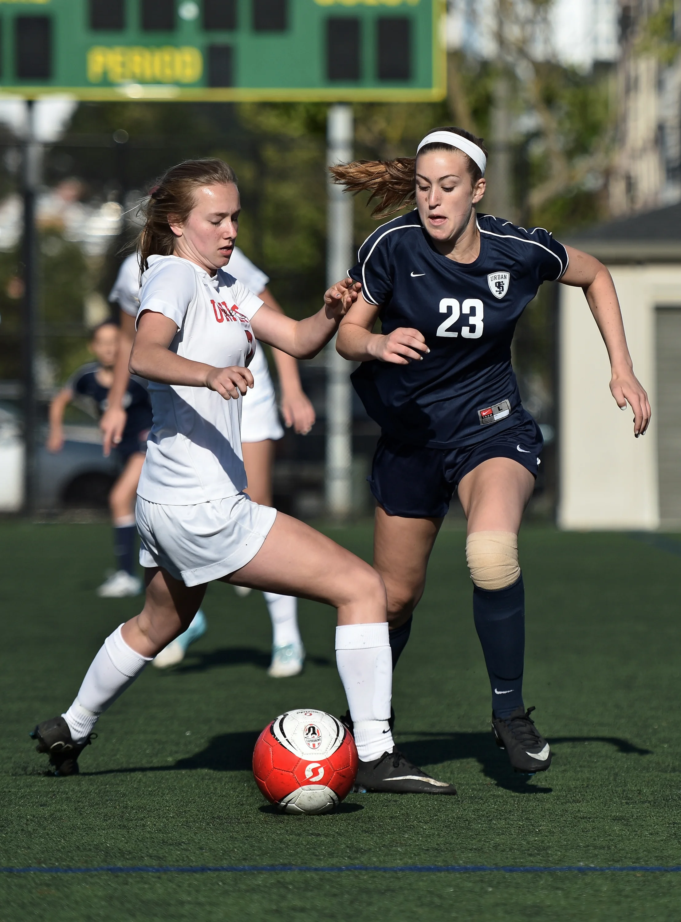 UNIVERSITY VS URBAN BCL WEST GIRLS SOCCER Photo Noel Danseco_3018.jpg