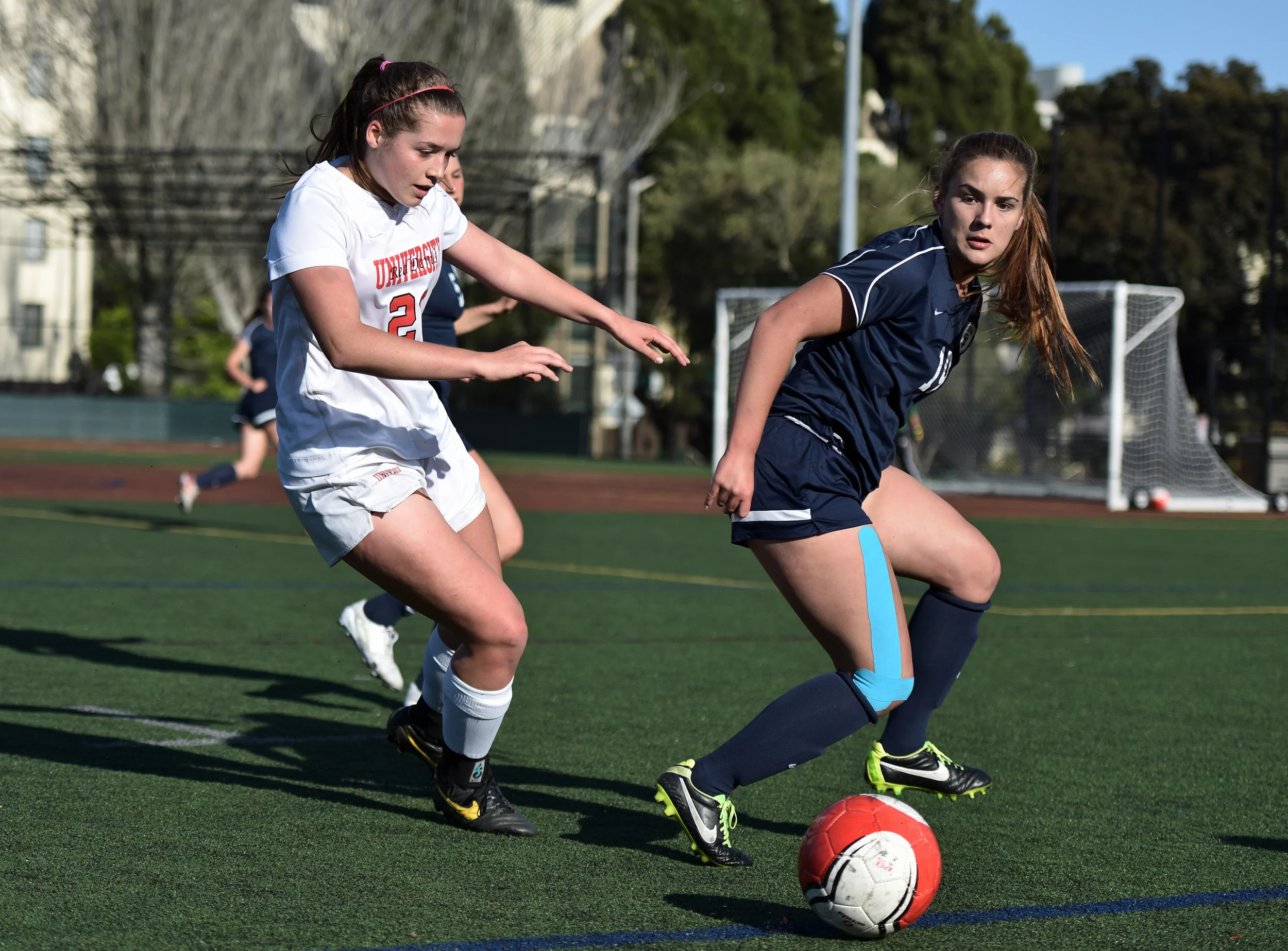 UNIVERSITY VS URBAN BCL WEST GIRLS SOCCER Photo Noel Danseco_3115.jpg