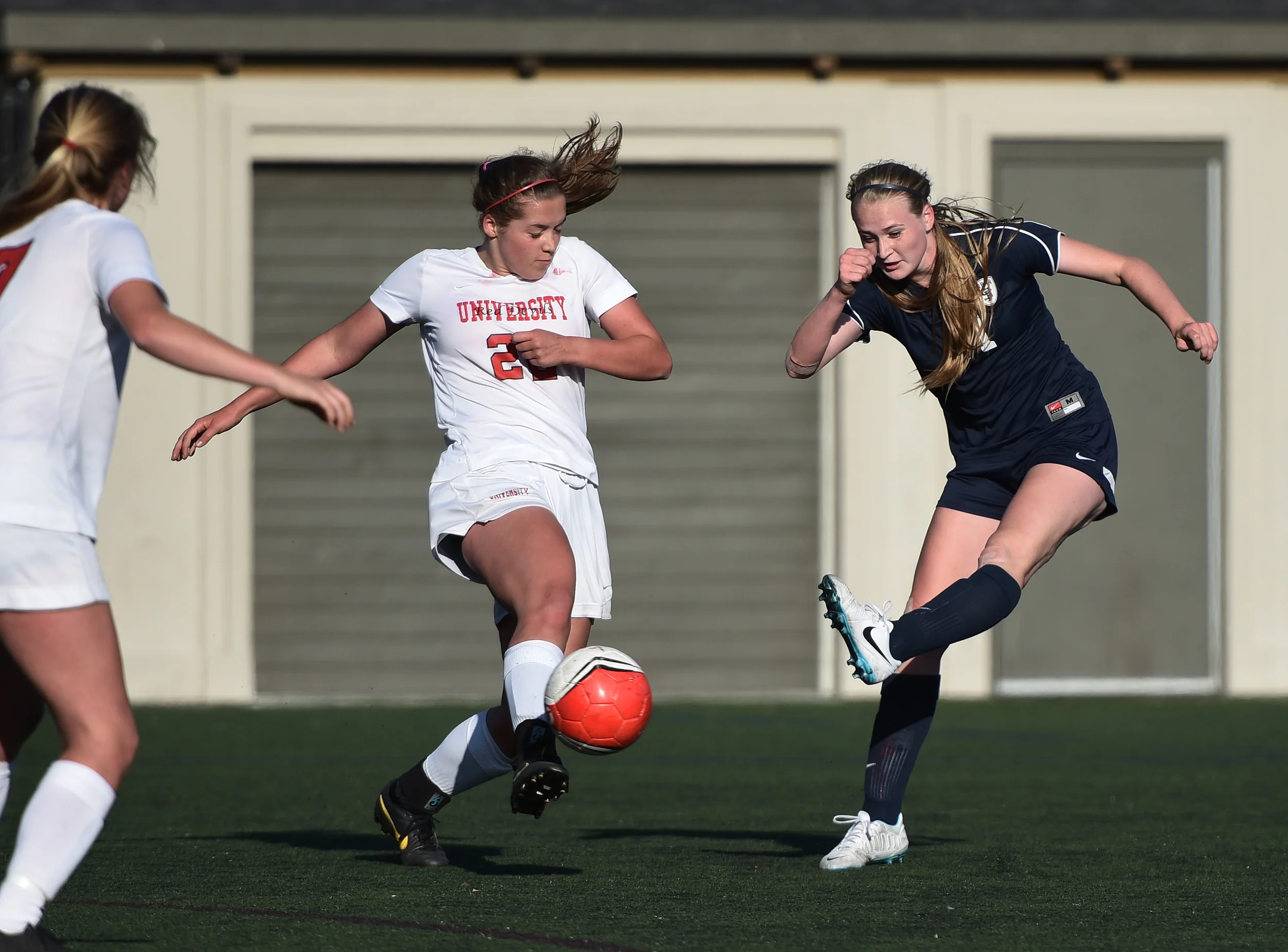 UNIVERSITY VS URBAN BCL WEST GIRLS SOCCER Photo Noel Danseco_3299.jpg