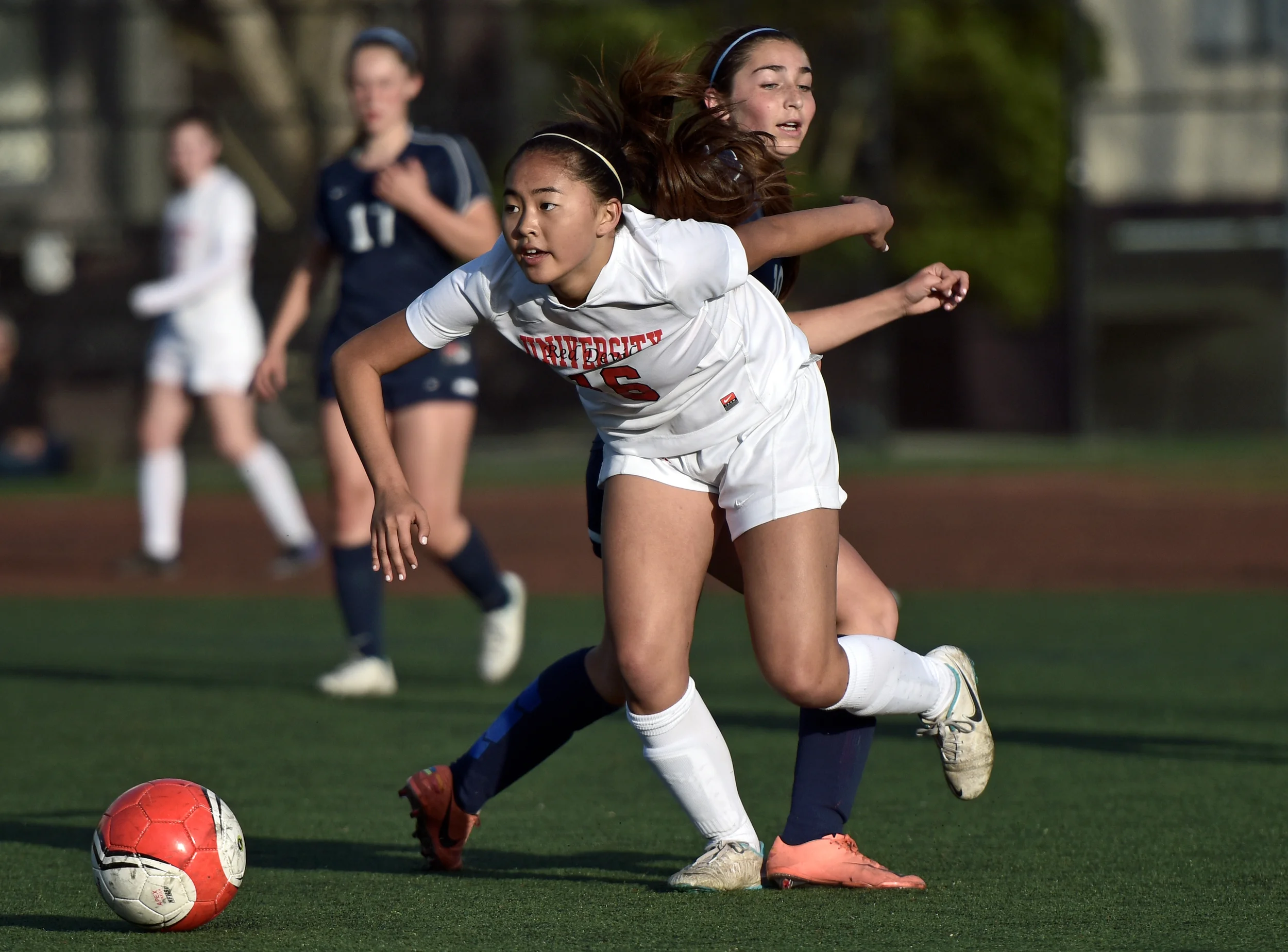 UNIVERSITY VS URBAN BCL WEST GIRLS SOCCER Photo Noel Danseco_3523.jpg