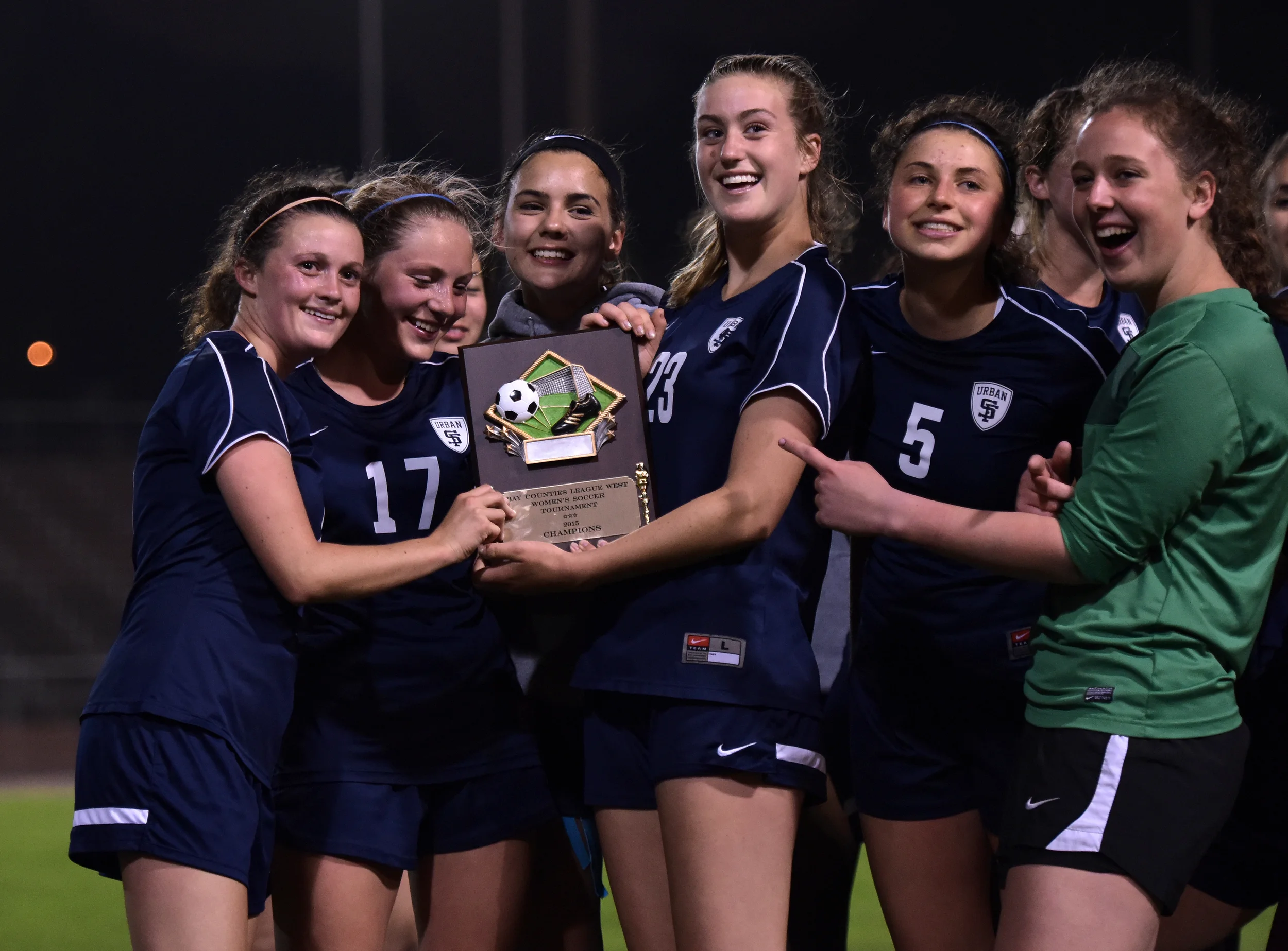 URBAN HIGH SCHOOL GIRLS SOCCER BCL-WEST PLAYOFFS 2015 CHAMPION Photo Noel Danseco_1324.jpg