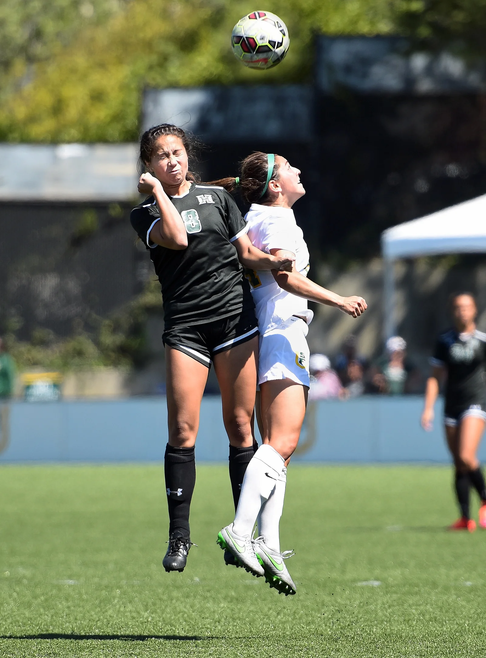 UNIVERSITY OF SAN FRANCISCO USF VS UNIVERSITY OF HAWAII NCAA WOMEN'S SOCCER 2015_8053b.jpg