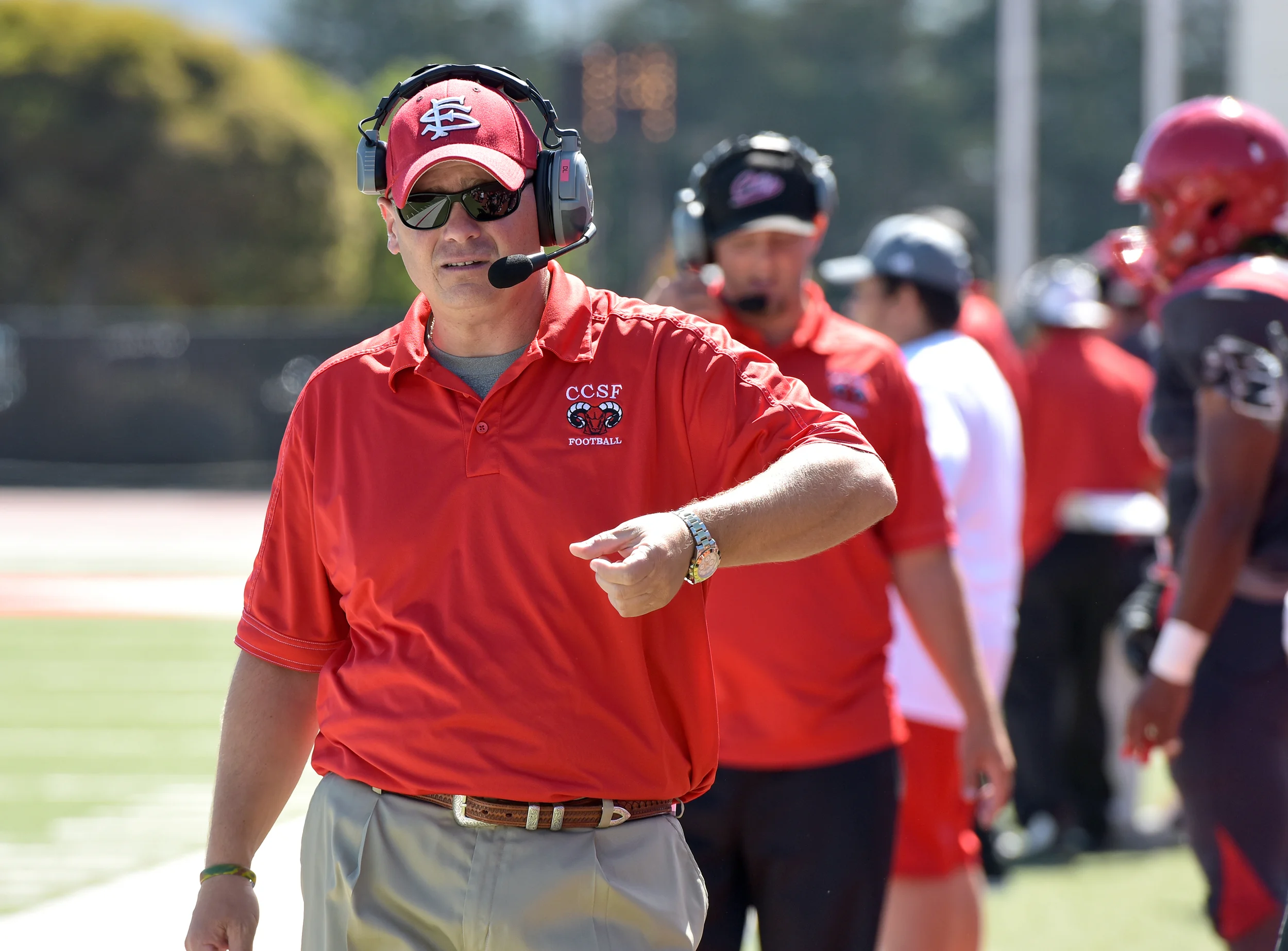 CCSF vs AMERICAN RIVER COLLEGE CCCAA FOOTBALL 2015 Photo Noel Danseco_2107.jpg