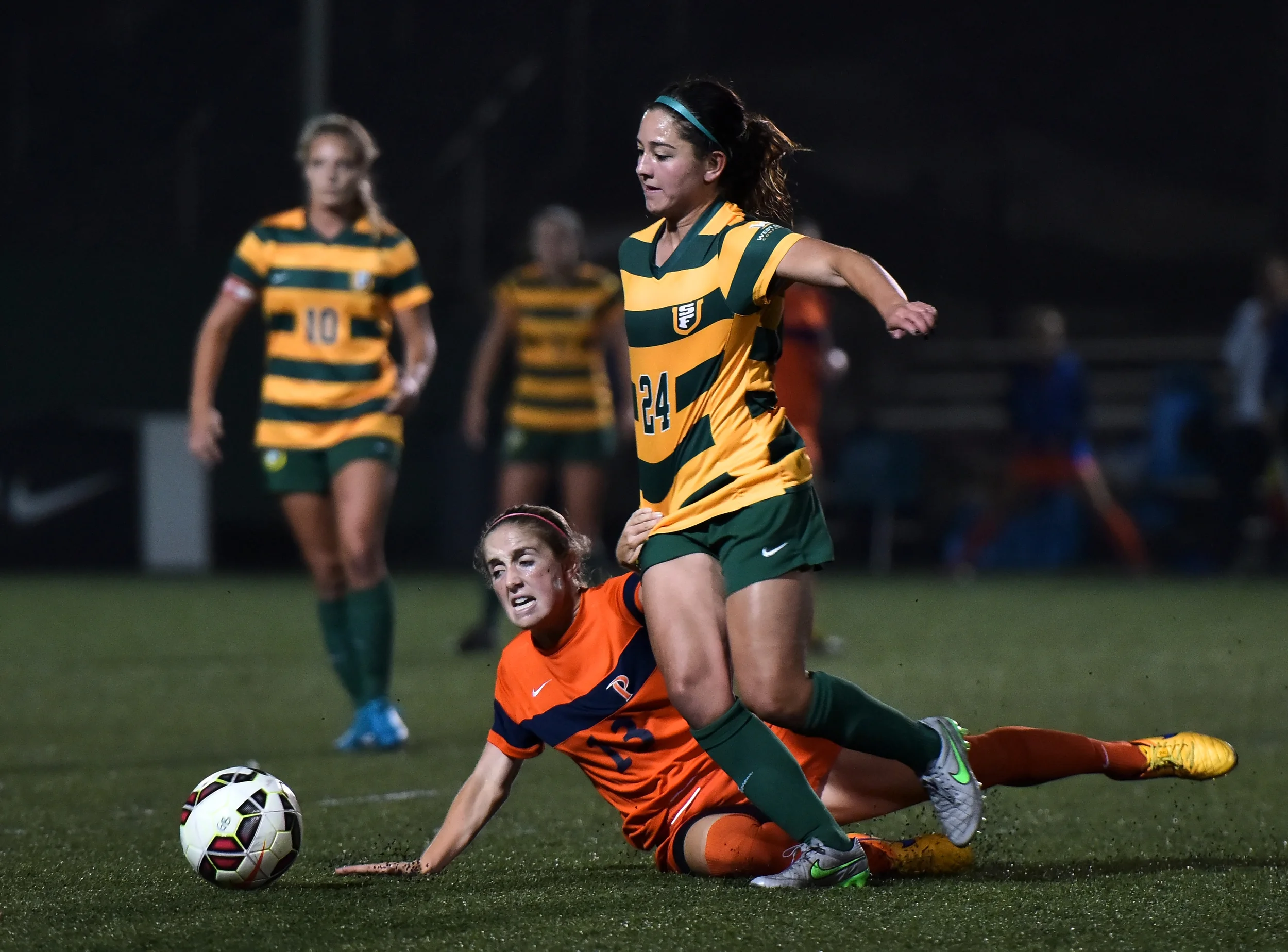 USF SAN FRANCISCO VS PEPPERDINE NCAA WOMEN'S SOCCER 2015 Photo NoelDanseco_5147.jpg