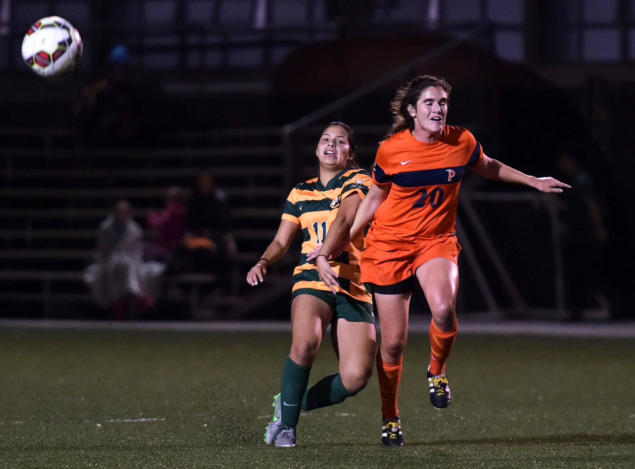USF SAN FRANCISCO VS PEPPERDINE NCAA WOMEN'S SOCCER 2015 Photo NoelDanseco_5000.jpg