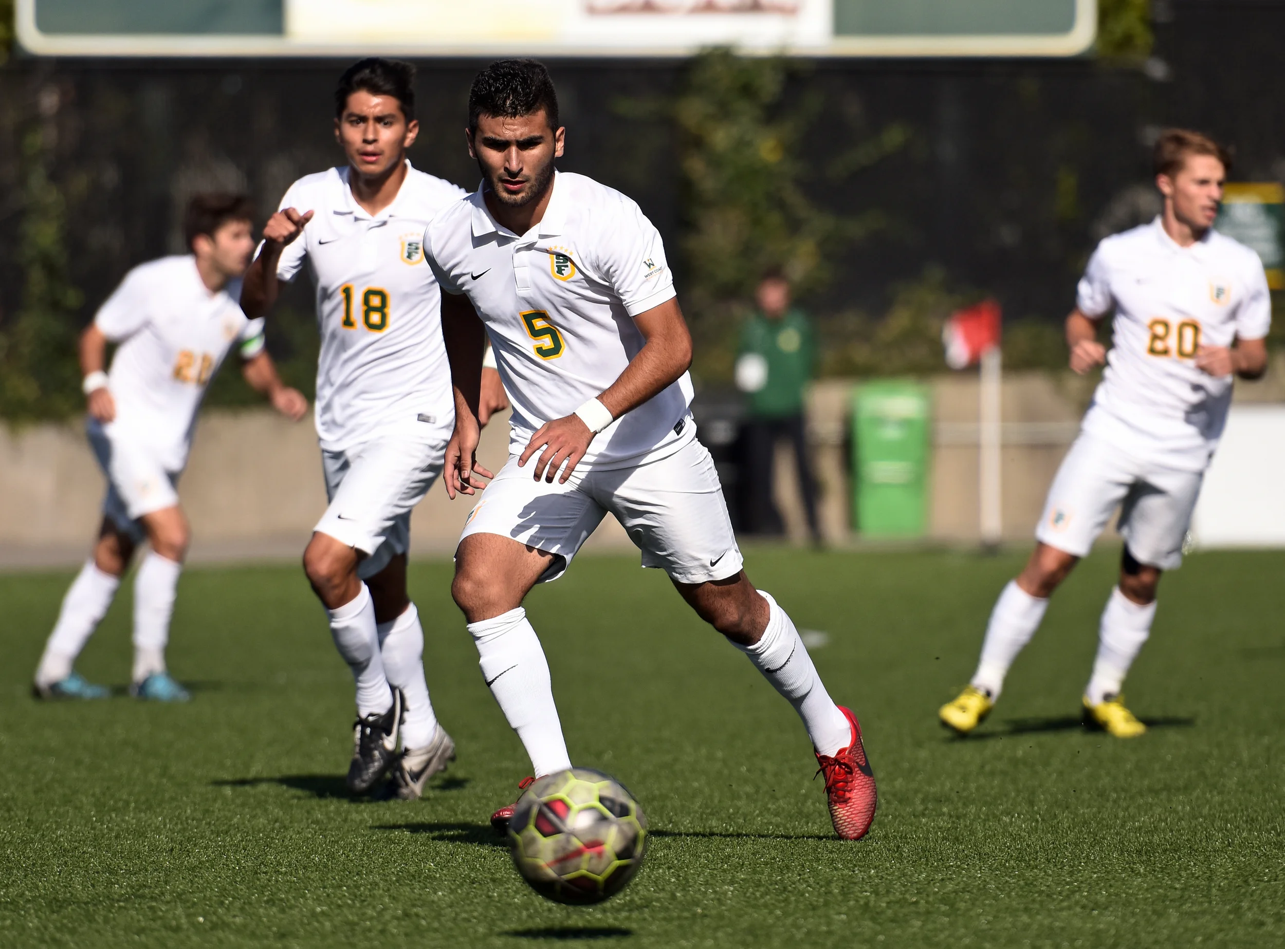 USF VS SAINT MARY'S NCAA WCAA MEN'S SOCCER photo Noel Danseco_6102.jpg