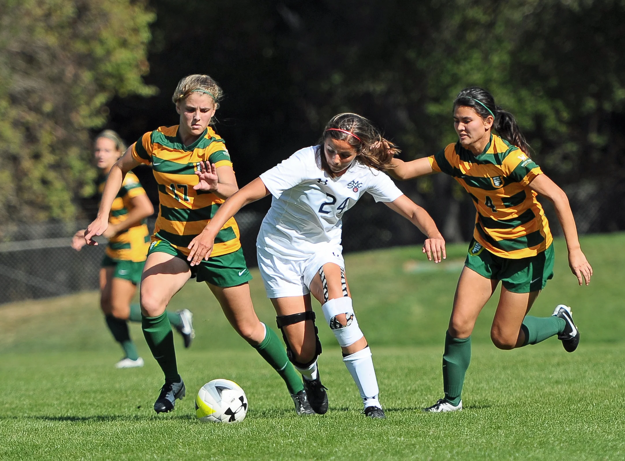 USF VS SAINT MARY'S NCAA WCC Soccer 2015 Photo Noel Danseco_1726.jpg