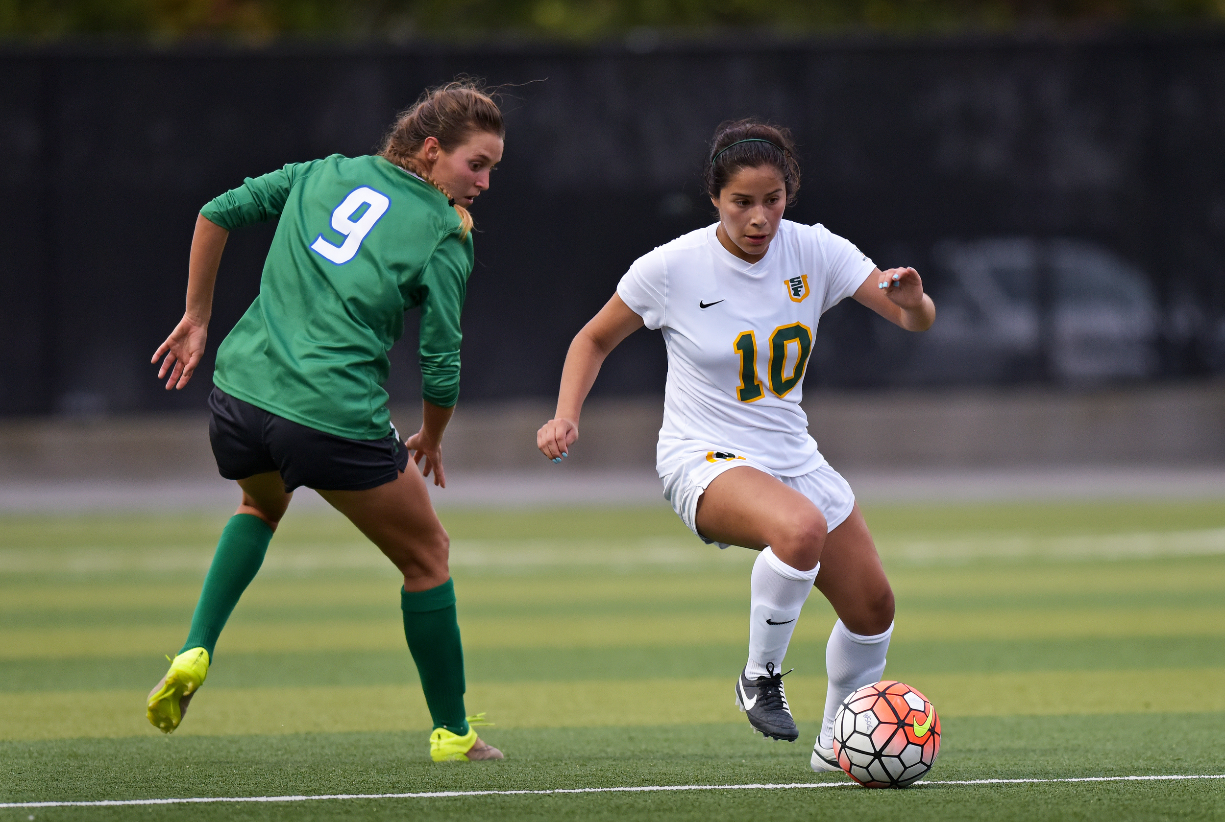 ND_WSOC_081916 USF DONS vs FLORIDA GULF COAST 2016 Photo Noel Danseco_8205.jpg