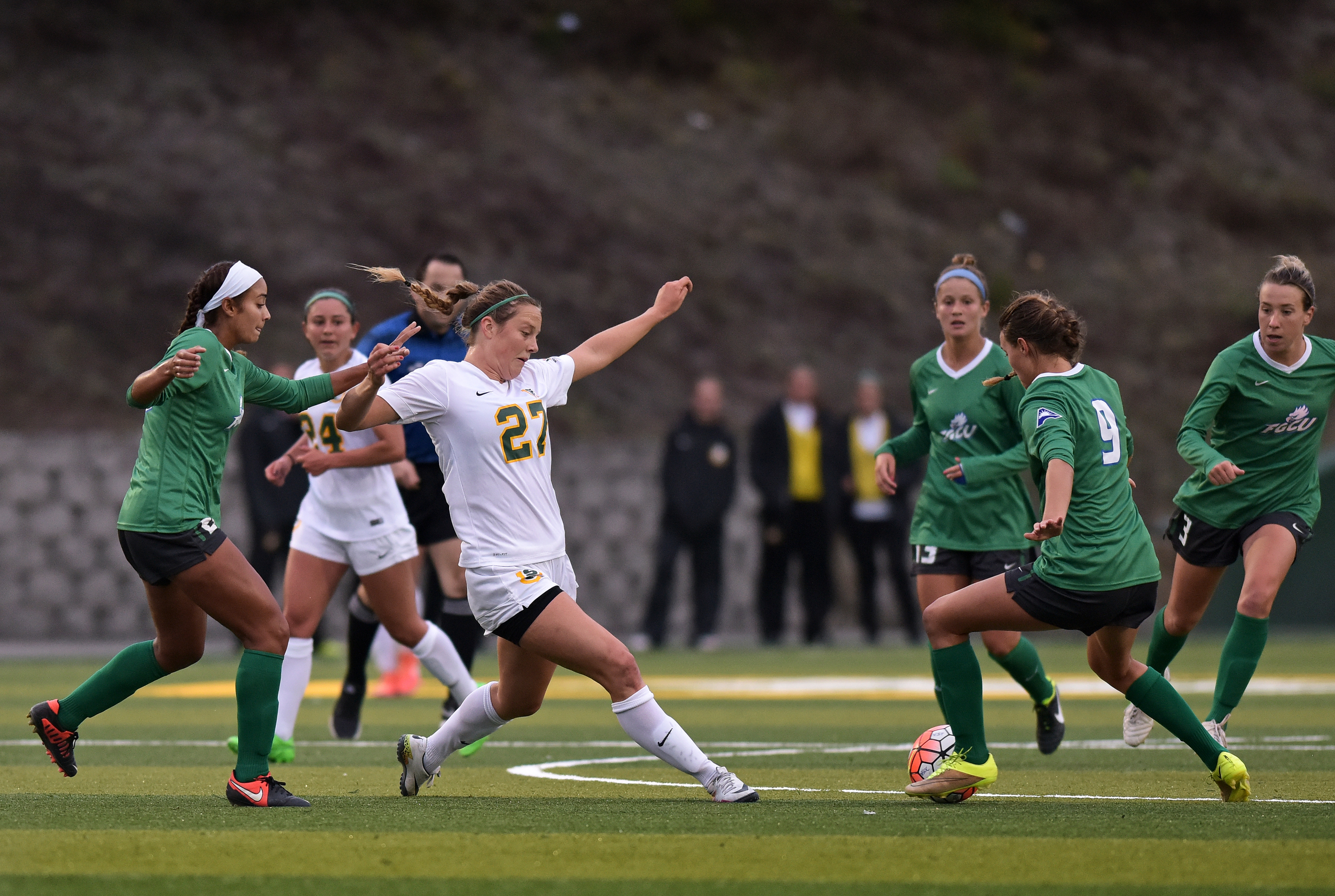 ND_WSOC_081916 USF DONS vs FLORIDA GULF COAST 2016 Photo Noel Danseco_8307.jpg