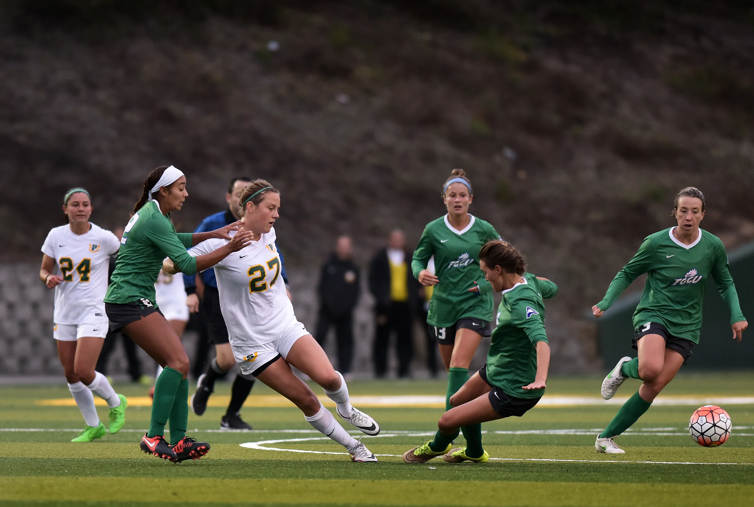 ND_WSOC_081916 USF DONS vs FLORIDA GULF COAST 2016 Photo Noel Danseco_8308.jpg