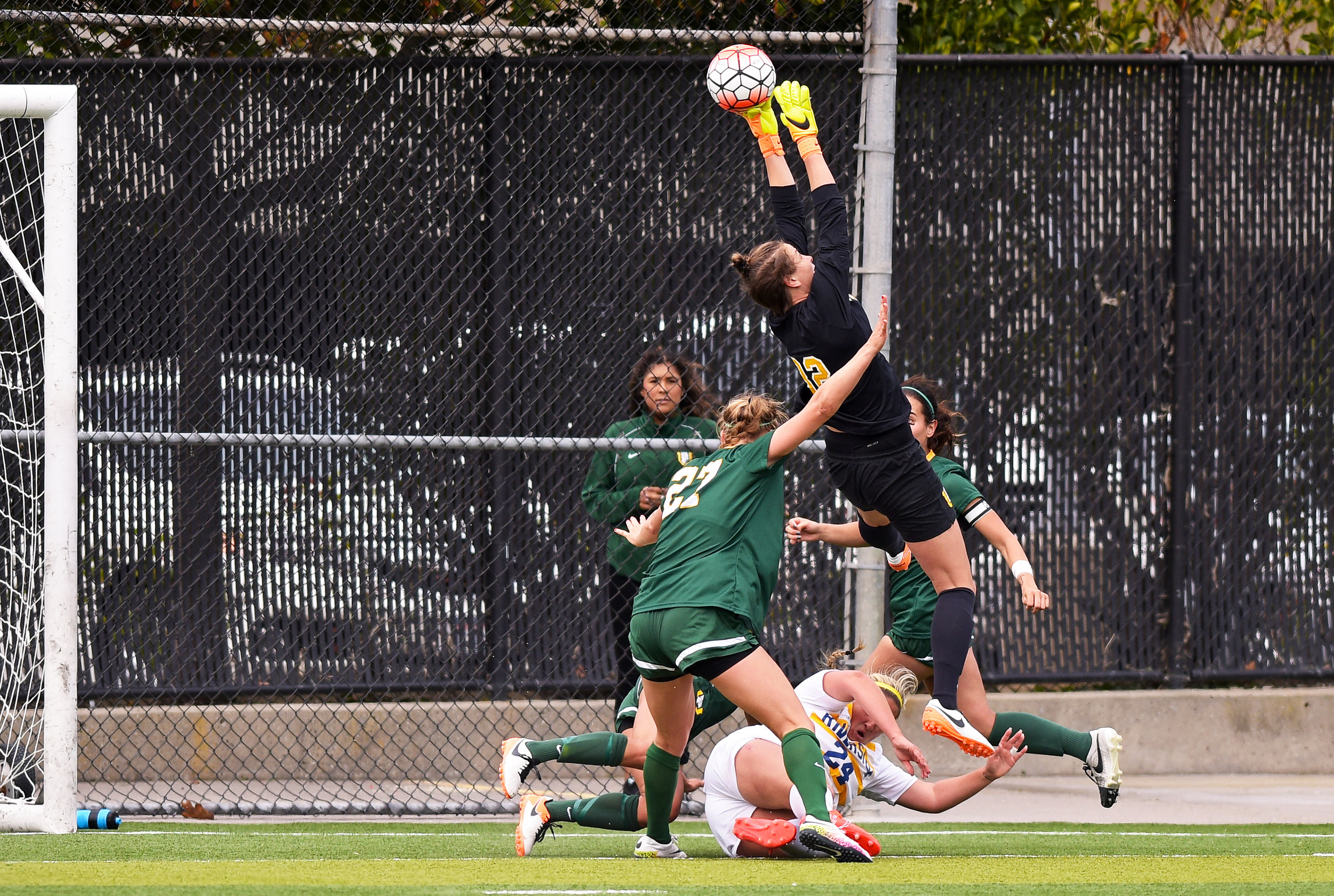 ND_WSOC_082116 USF DONS vs UC RIVERSIDE 2016 Photo Noel Danseco_9581.jpg
