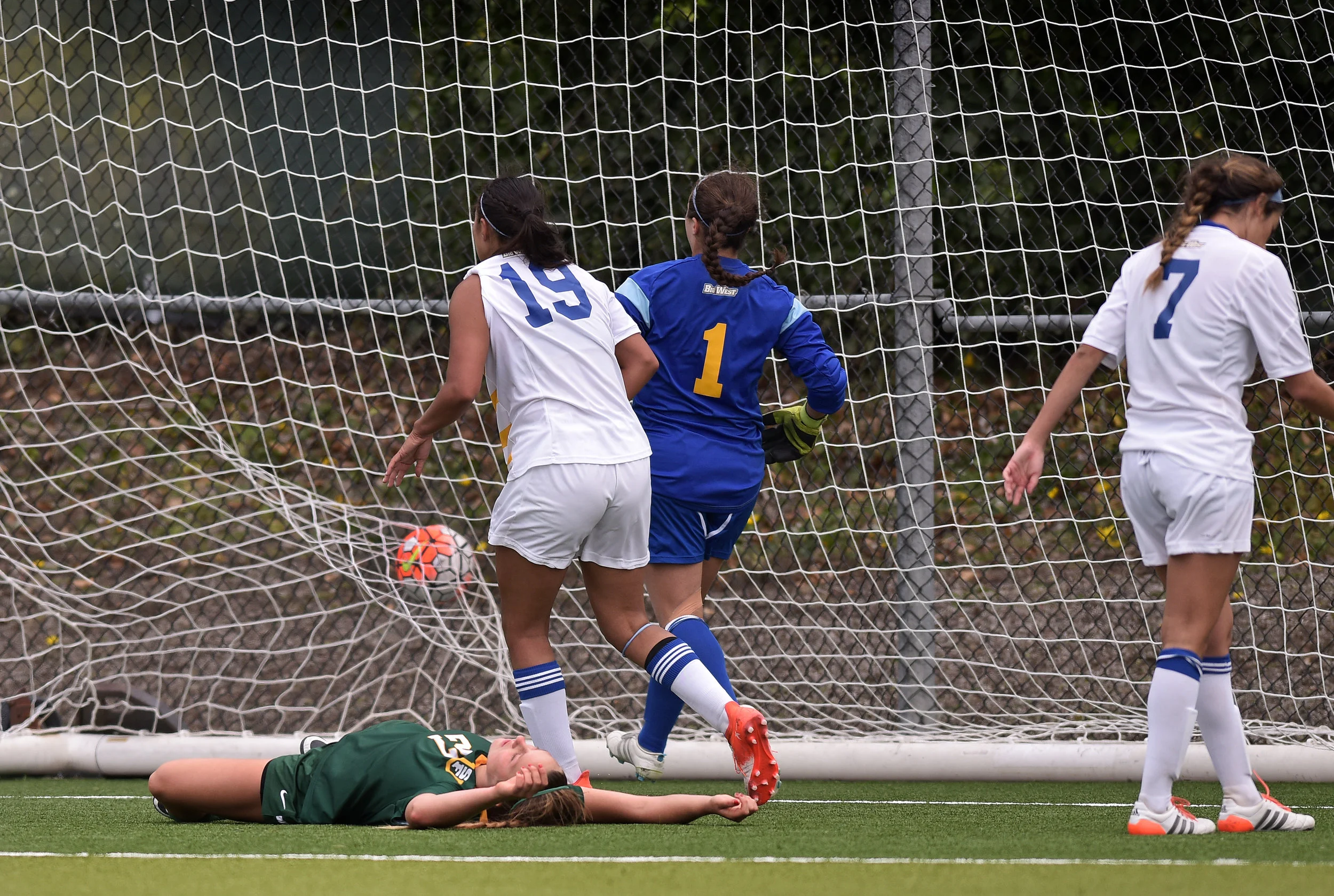 ND_WSOC_082116 USF DONS vs UC RIVERSIDE 2016 Photo Noel Danseco_9802.jpg