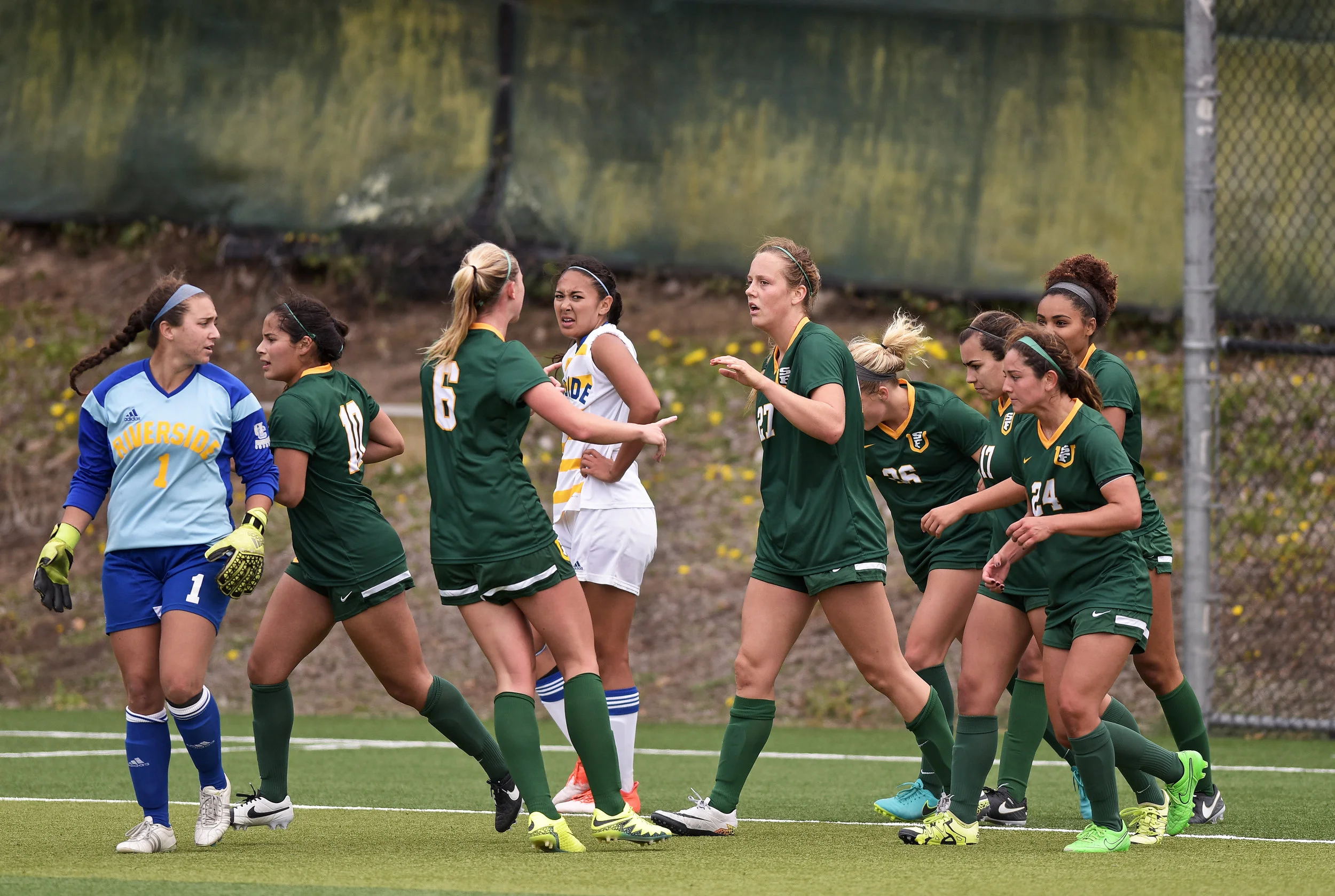 ND_WSOC_082116 USF DONS vs UC RIVERSIDE 2016 Photo Noel Danseco_9816.jpg