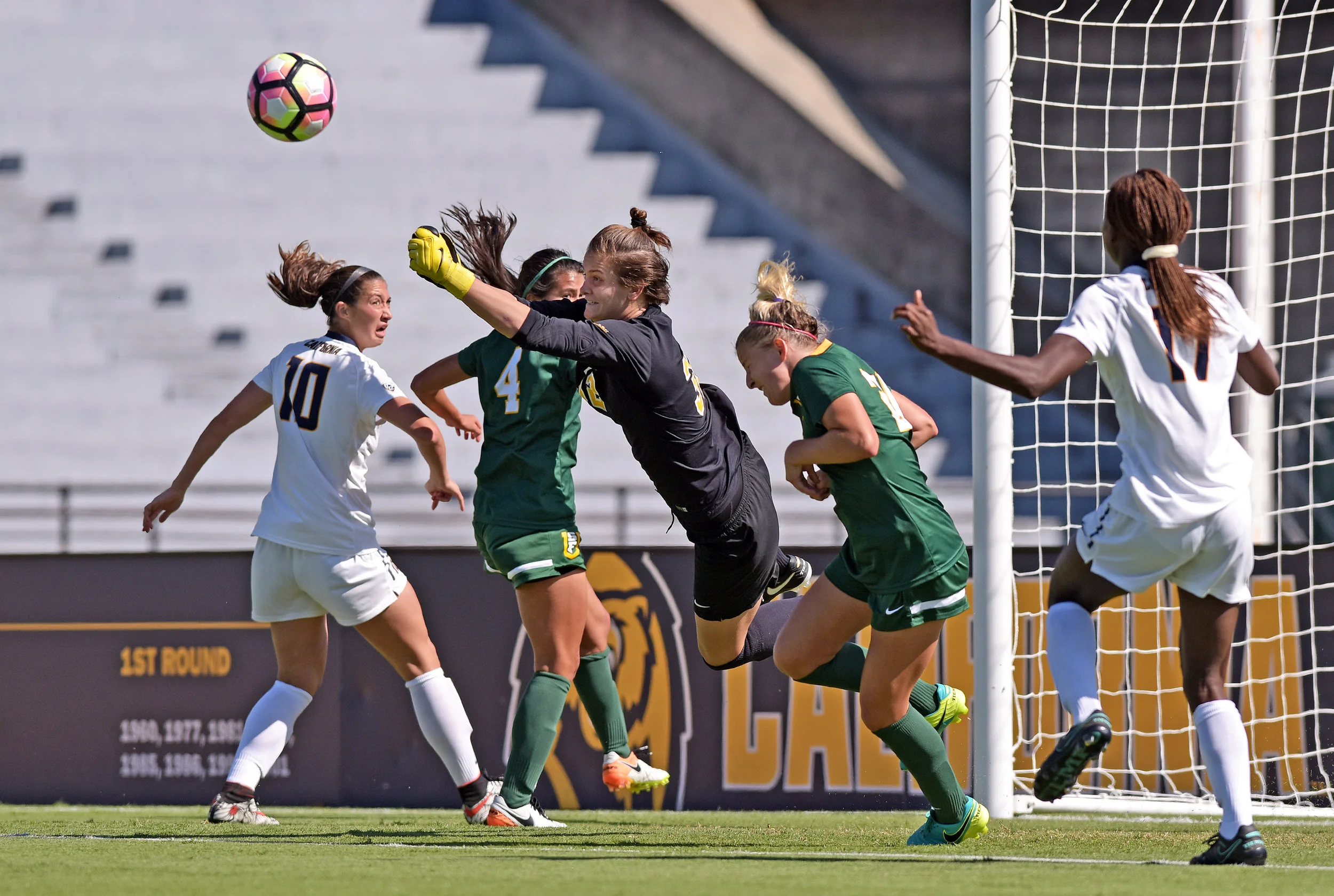 USF DONS vs CAL BEARS NCAA 2016 Photo Noel Danseco_5020.jpg