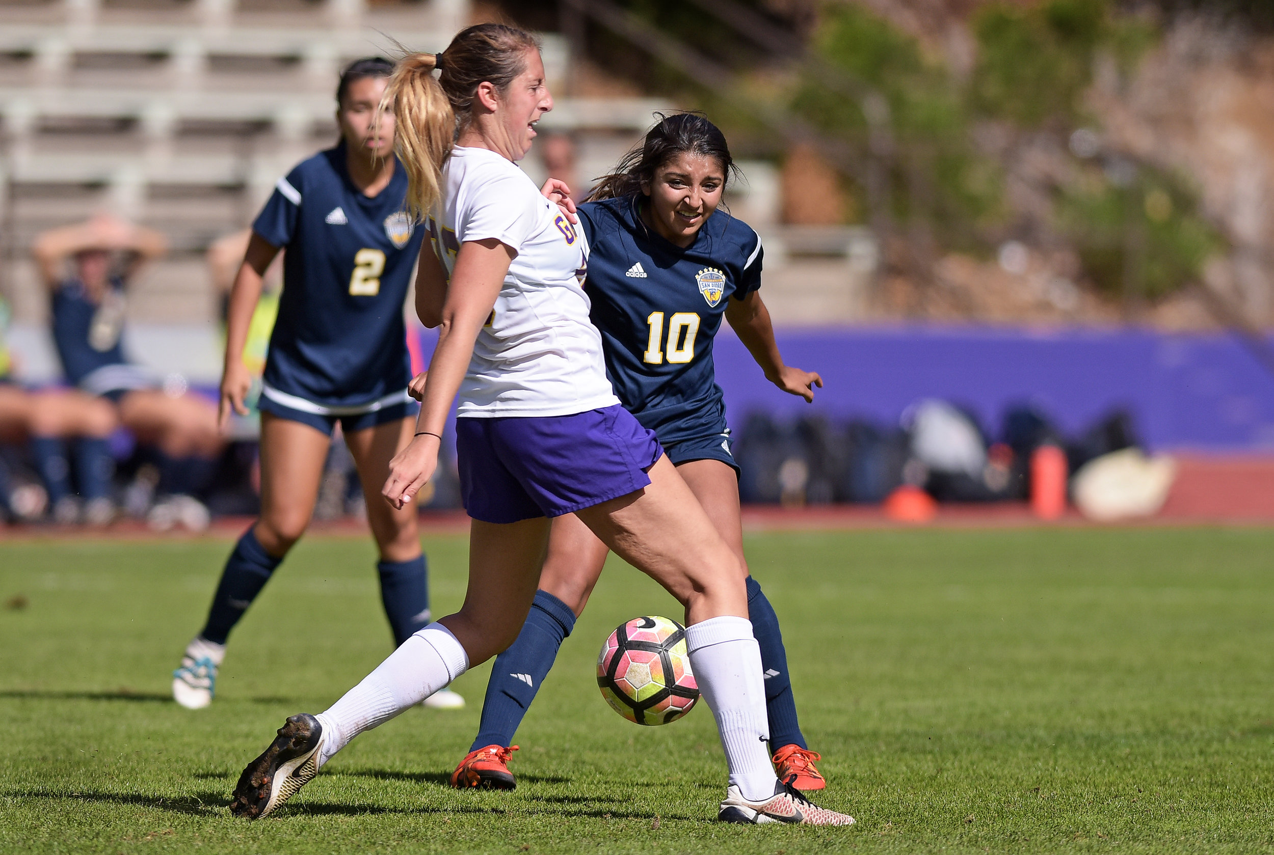 SF STATE UNIVERSITY VS UC SAN DIEGO NCAA WOMEN'S SOCCER 2016 Photo Noel Danseco_1490.jpg