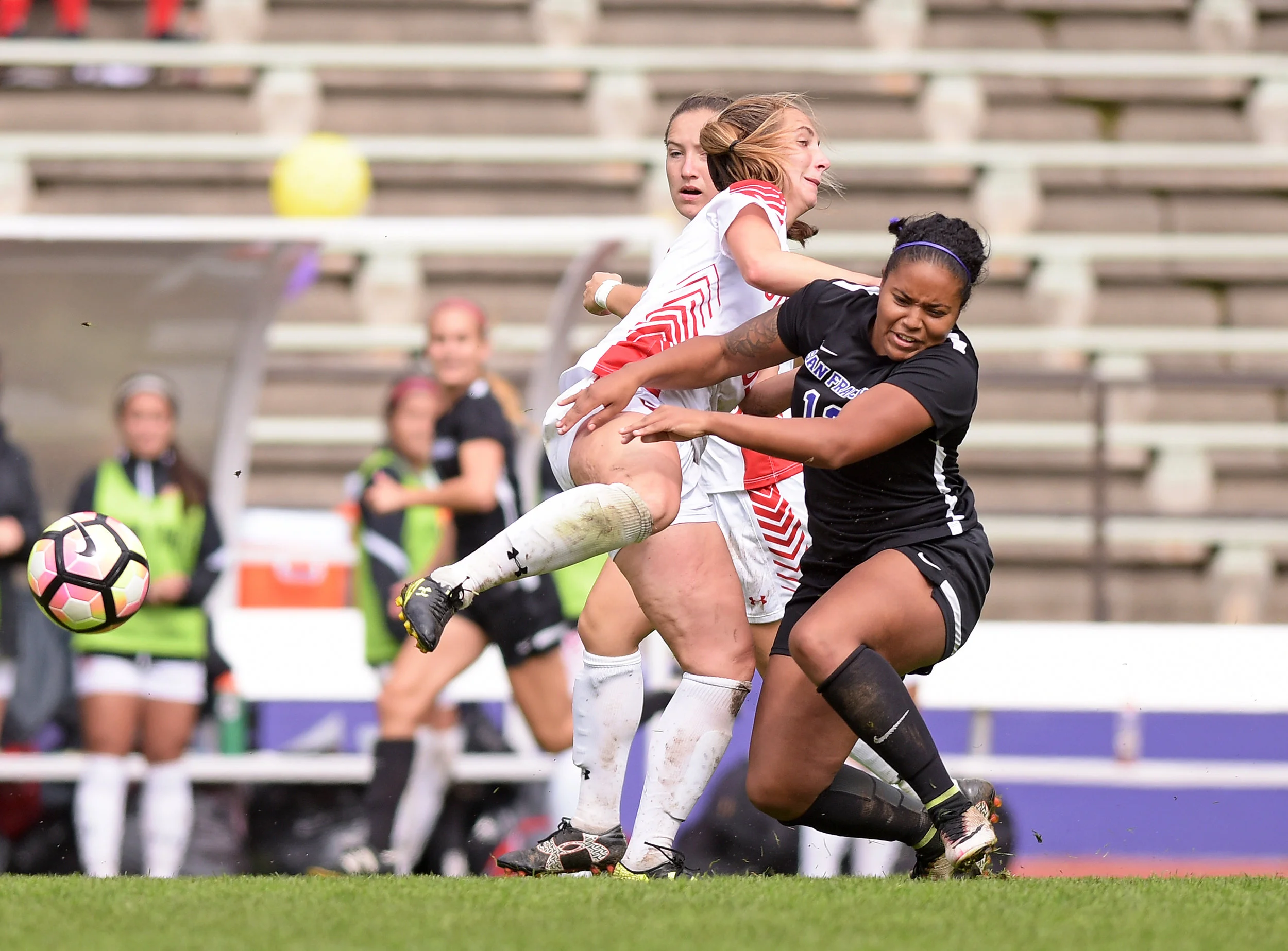 SF STATE VS STANISLAUS STATE NCAA WOMEN'S SOCCER 2016 Photo Noel Danseco_1238.jpg