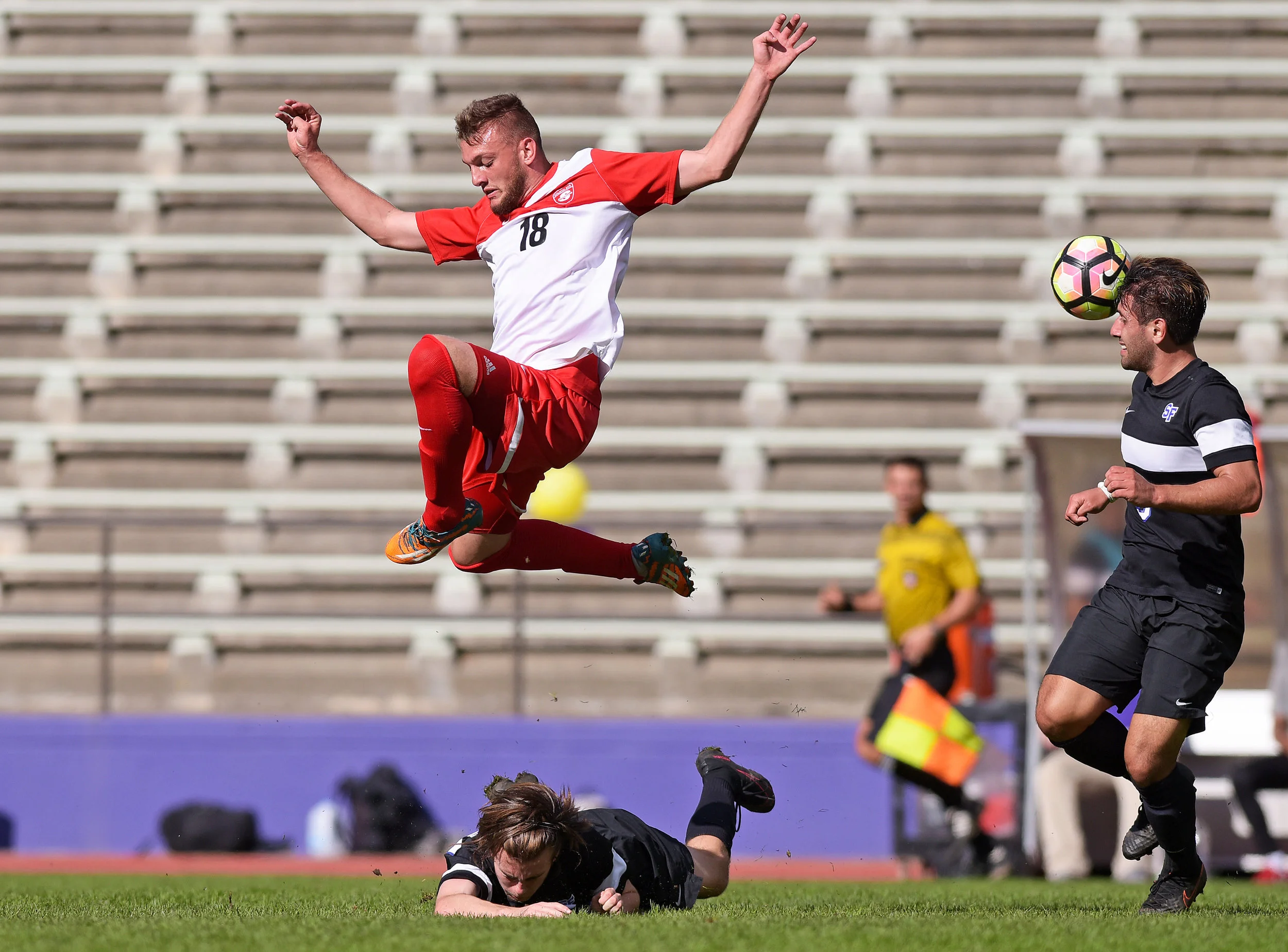 SF STATE VS STANISLAUS STATE NCAA WOMEN'S SOCCER 2016 Photo Noel Danseco_1686.jpg