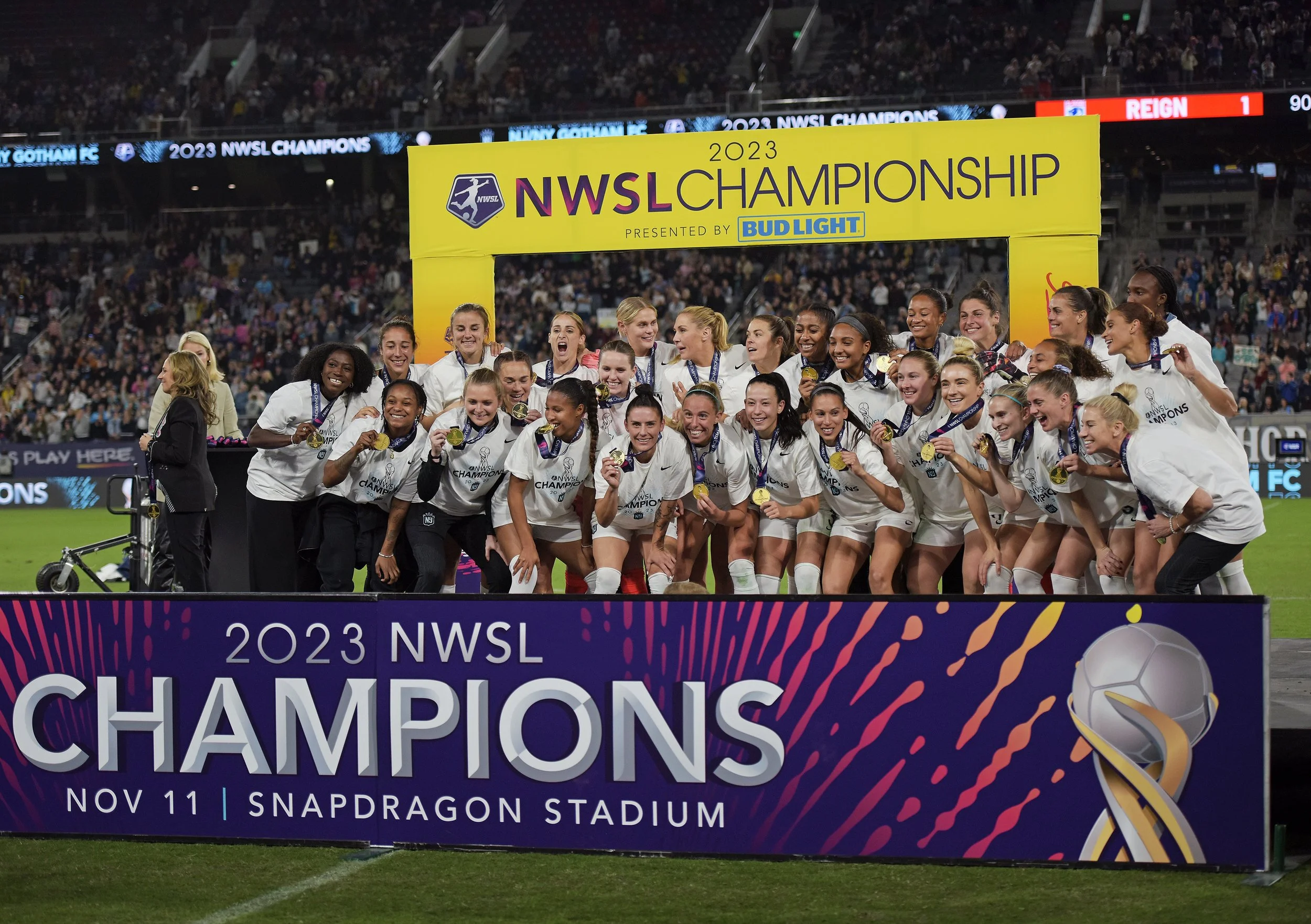 NWSL 2023 FINAL CHAMPIONS NY NJ GOTHAM FC Photo Noel Danseco_4042.jpg