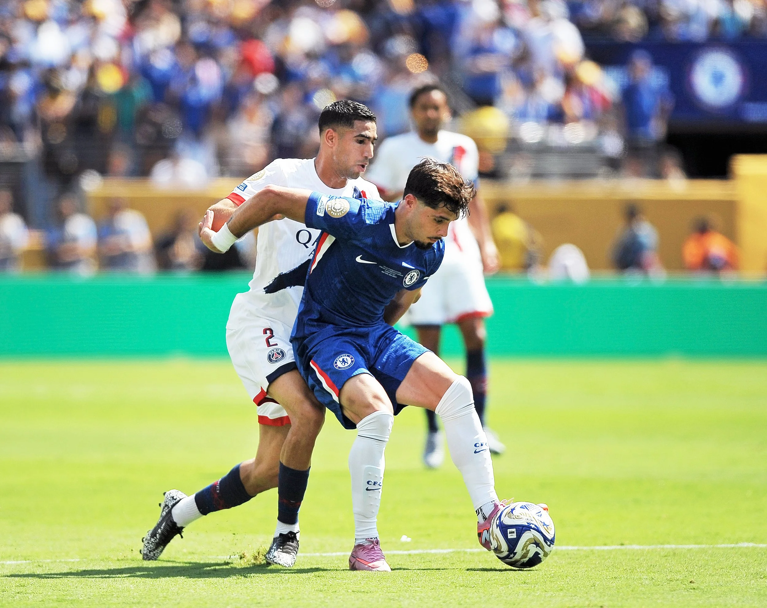FIFA CLUB WORLD CUP FINAL 2025 PARIS ST-GERMAIN vs CHELSEA FC PEDRO NETO + ACHRAF HAKIMI Photo Noel Danseco_1432.jpg