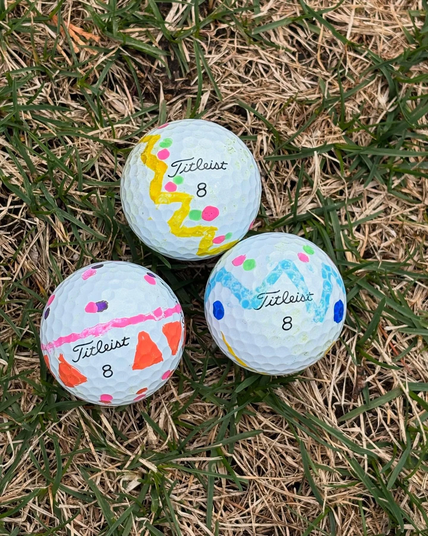 Decorating eggs a little different this year 🎨. Easter baskets. Golf. Great food + Family.  Perfect day 💙💚💜🩷

Happy Easter 🐣 
@ca17__ @croz87scores