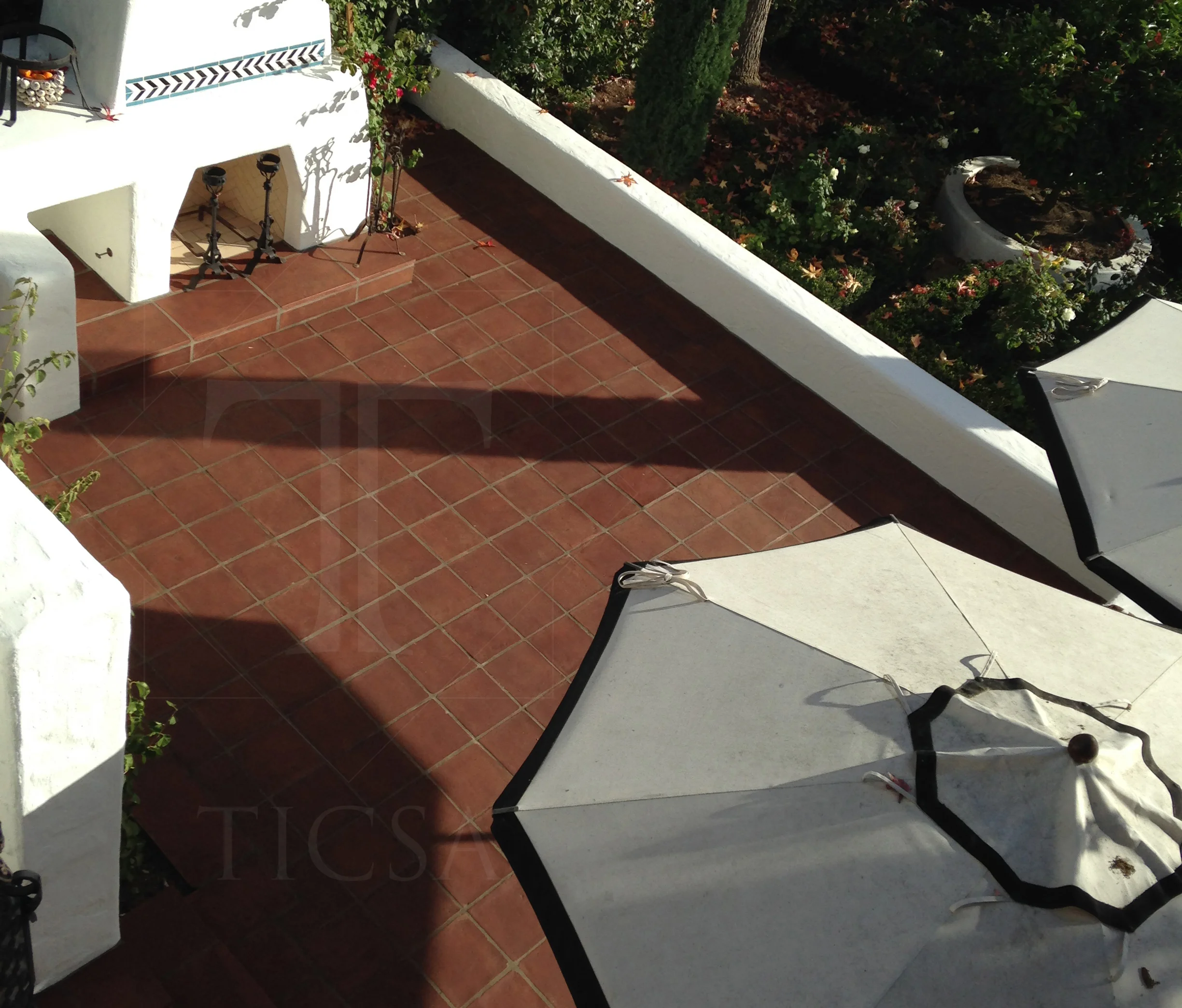 Photo# XT-048