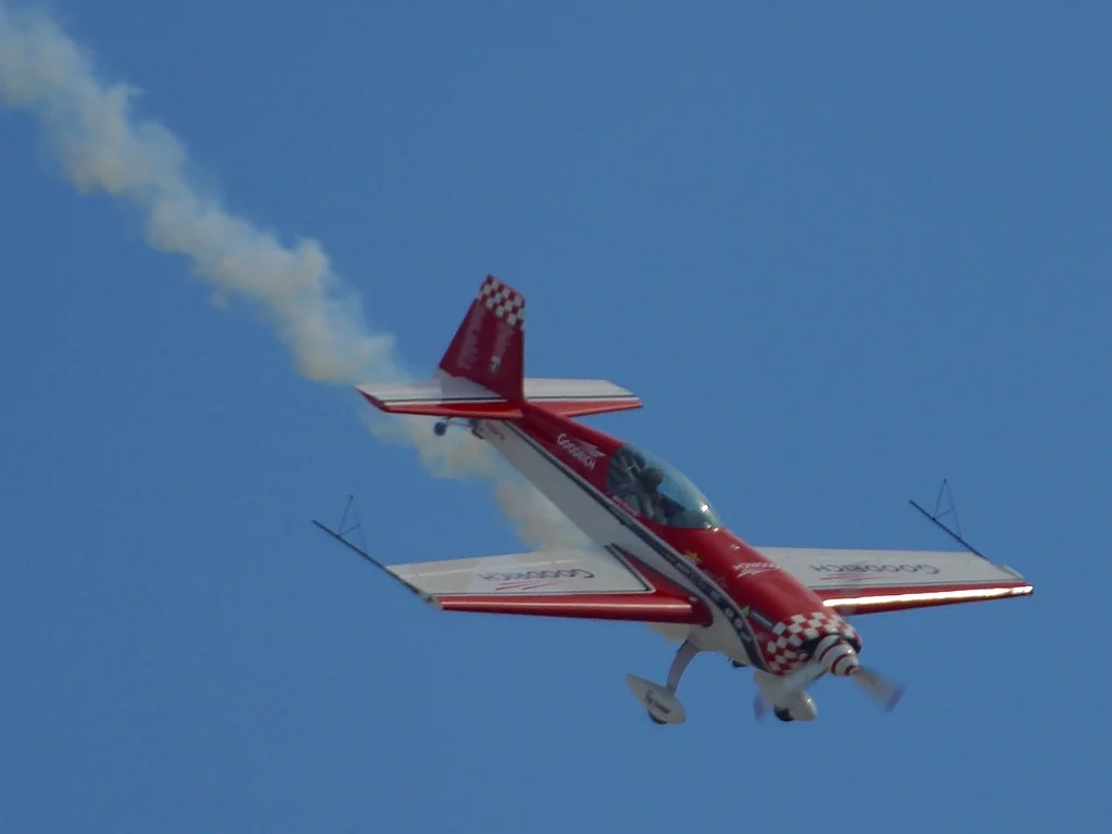 airshow_2_bg_101703.jpg