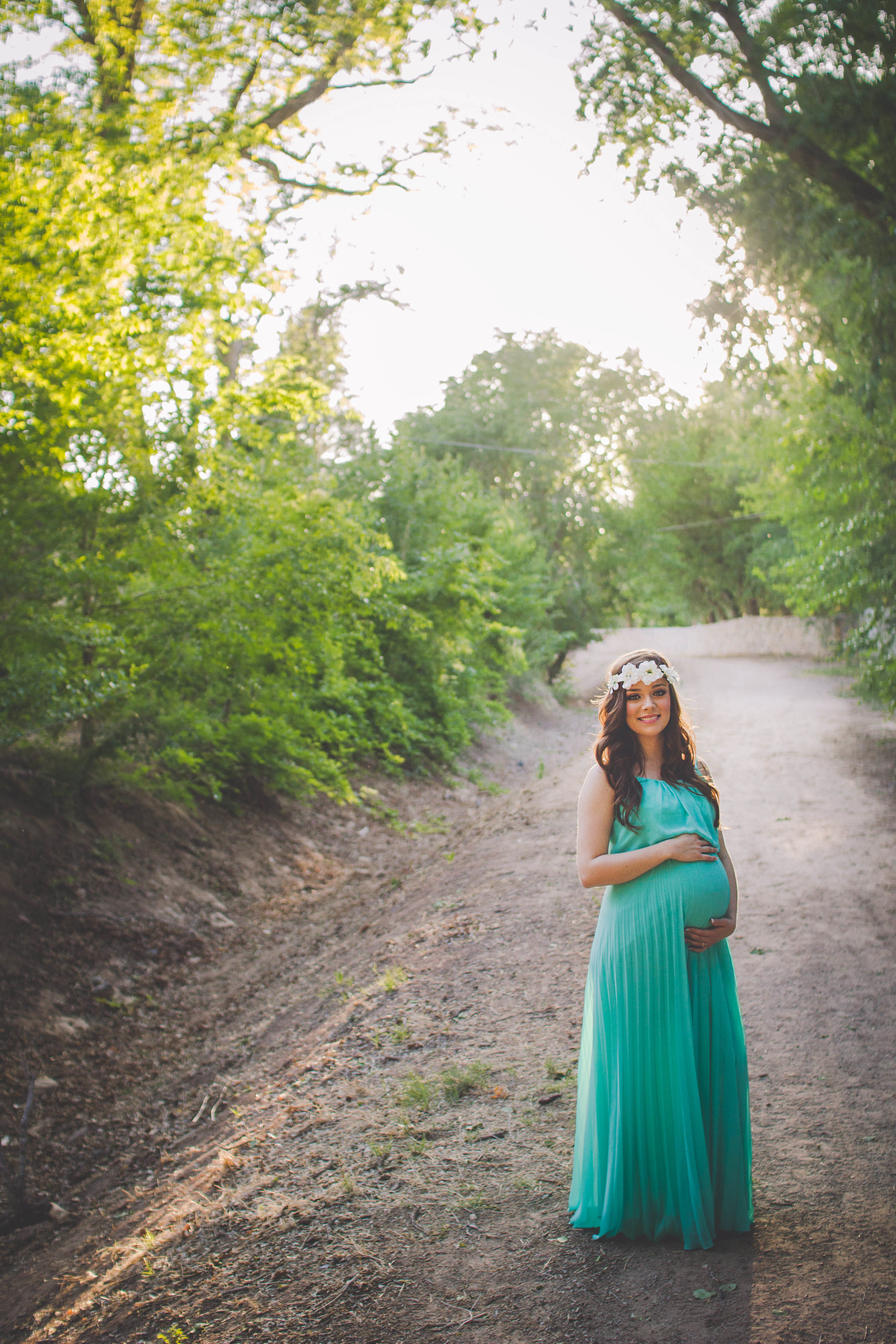 Michelle picked a very simple dress but topped it off with a flower crown and gave the entire feel of the image a little spunk! Less is more sometimes.